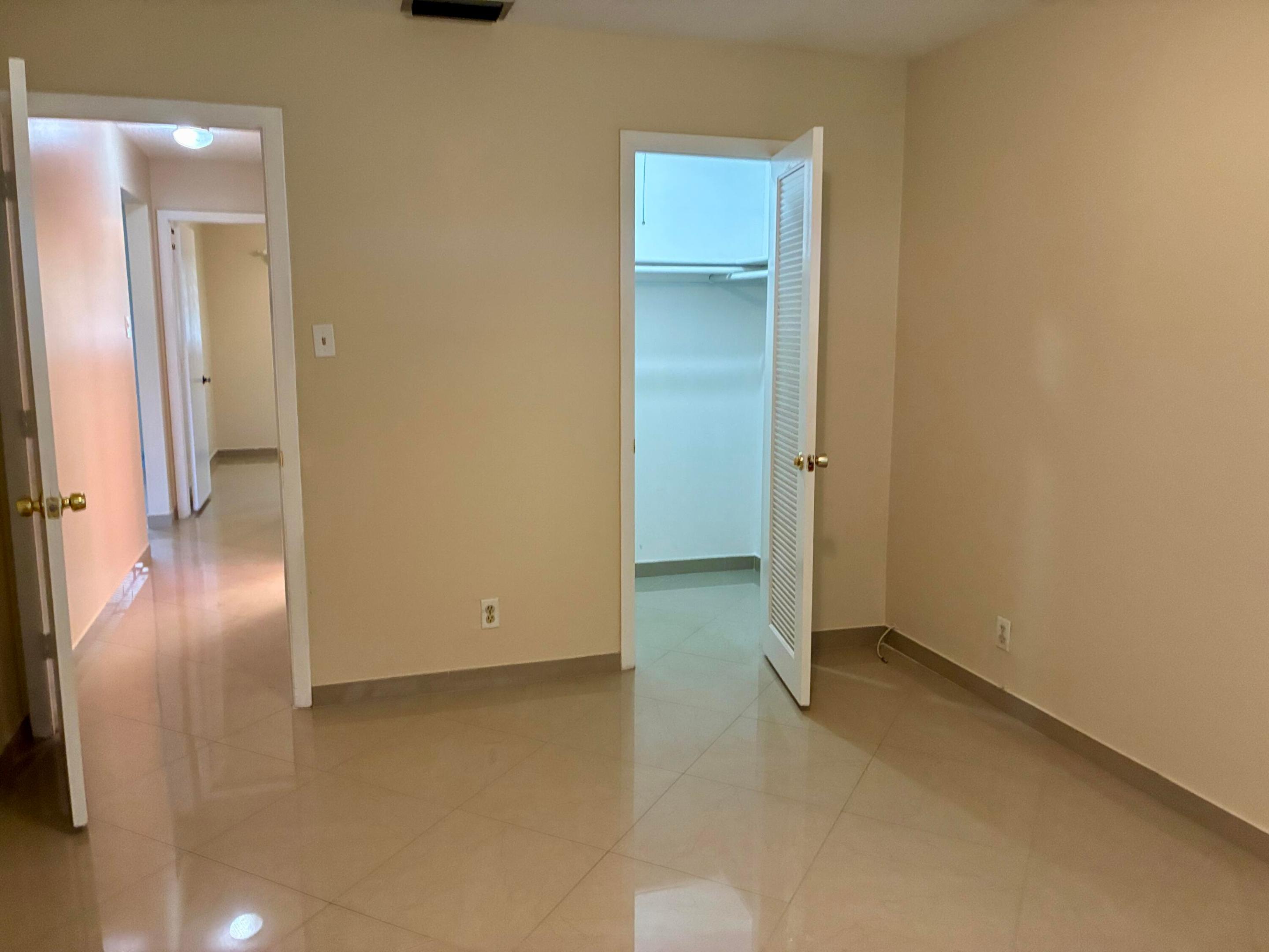 PARADISE GARDENS SEC 4 - Residential Lease