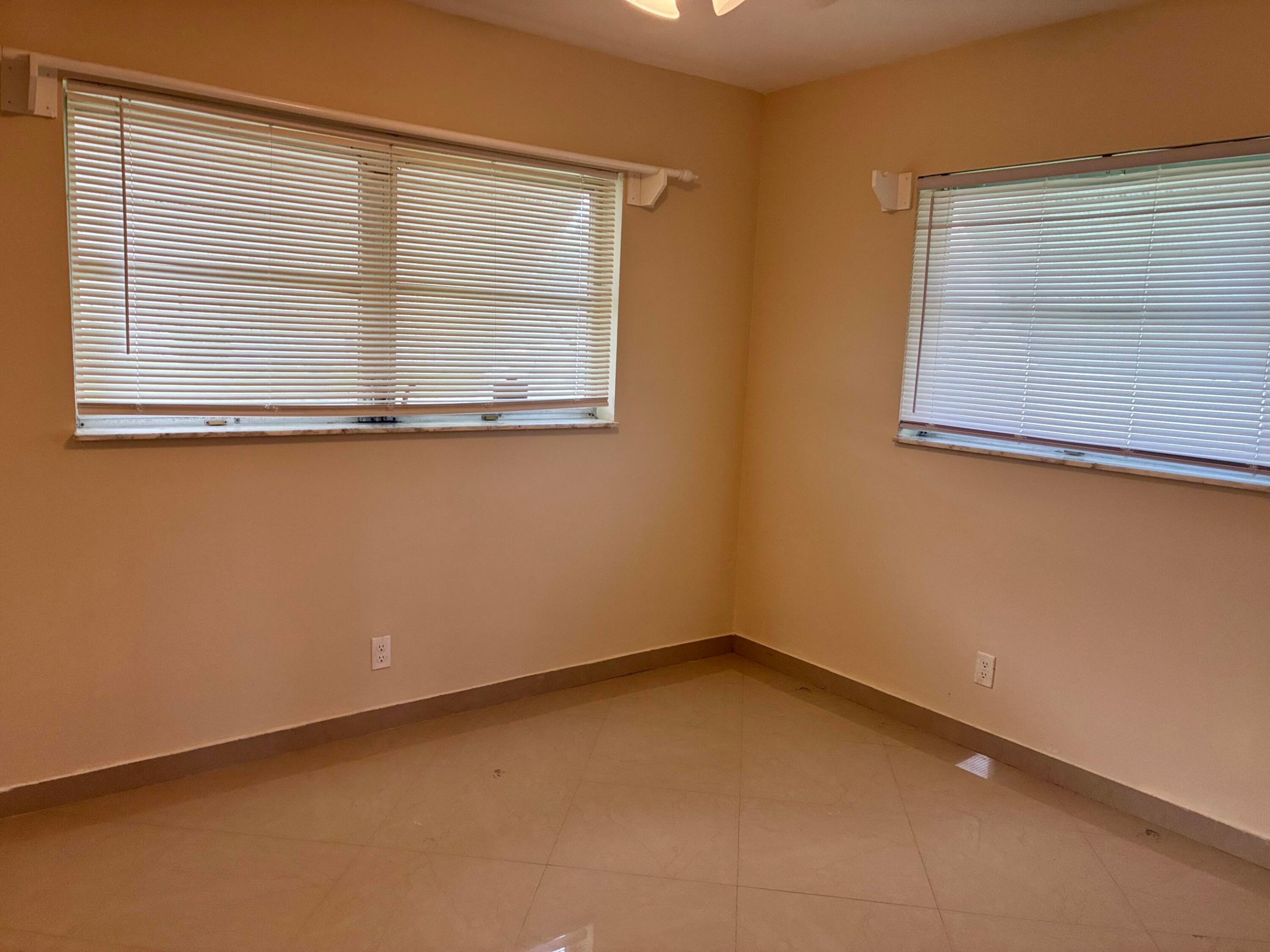 PARADISE GARDENS SEC 4 - Residential Lease