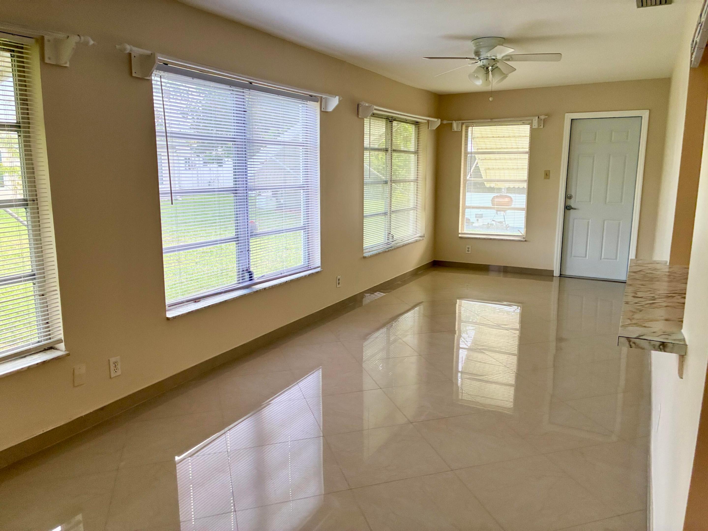 PARADISE GARDENS SEC 4 - Residential Lease