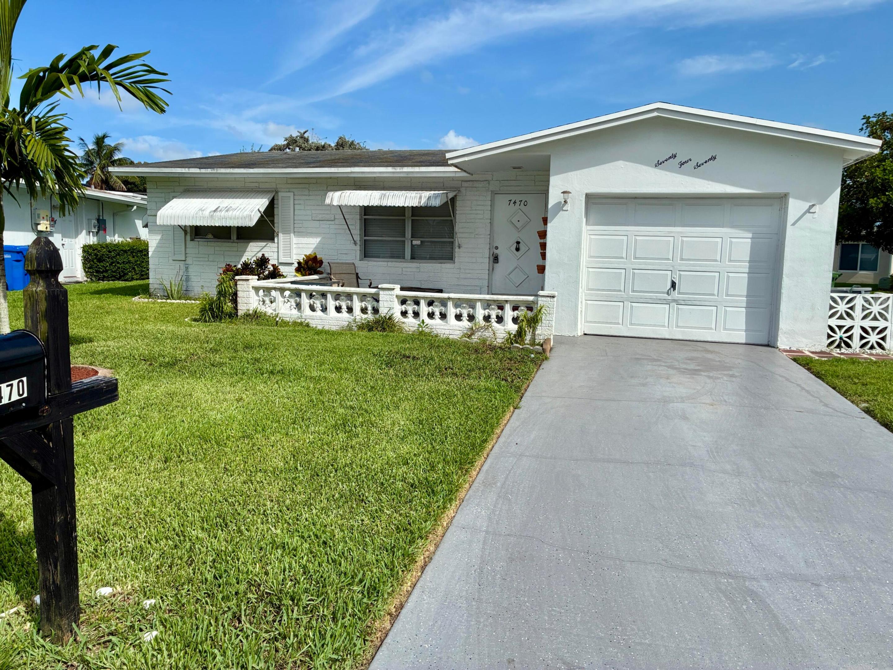 PARADISE GARDENS SEC 4 - Residential Lease