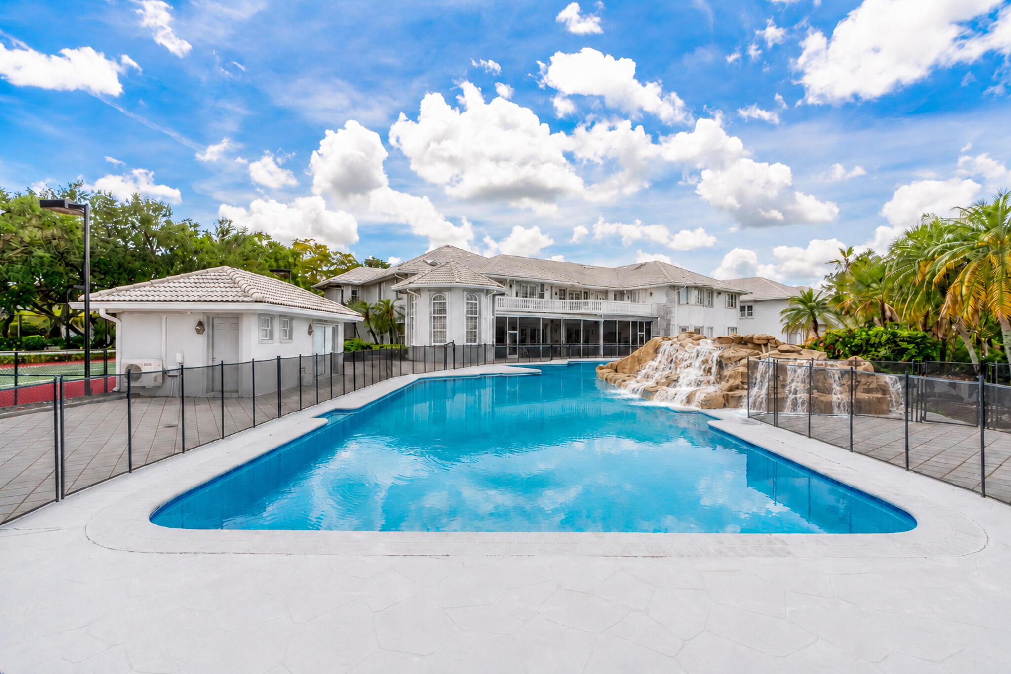 EAGLE TRACE - Residential