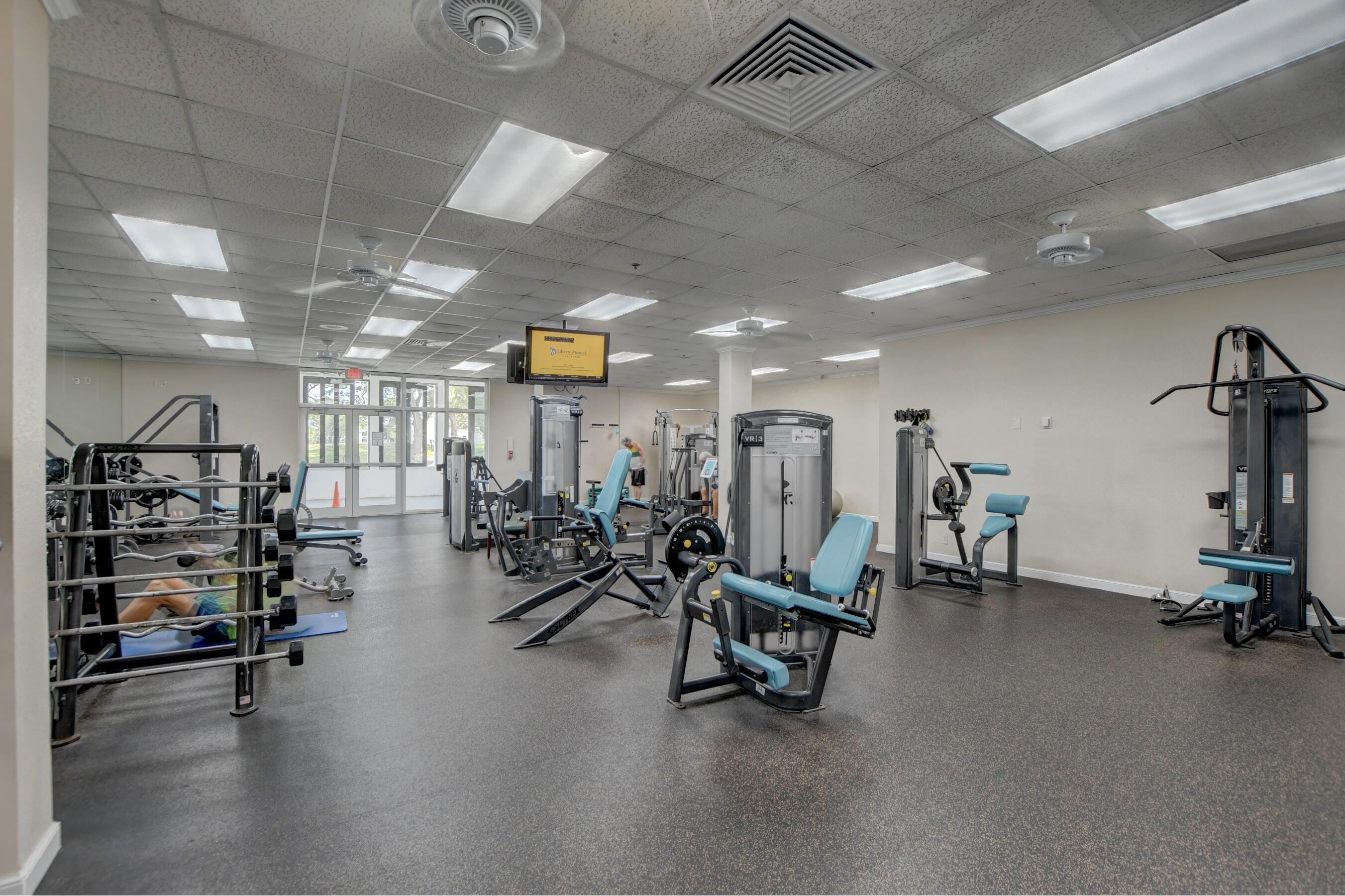 HARWOOD E CONDO - Residential