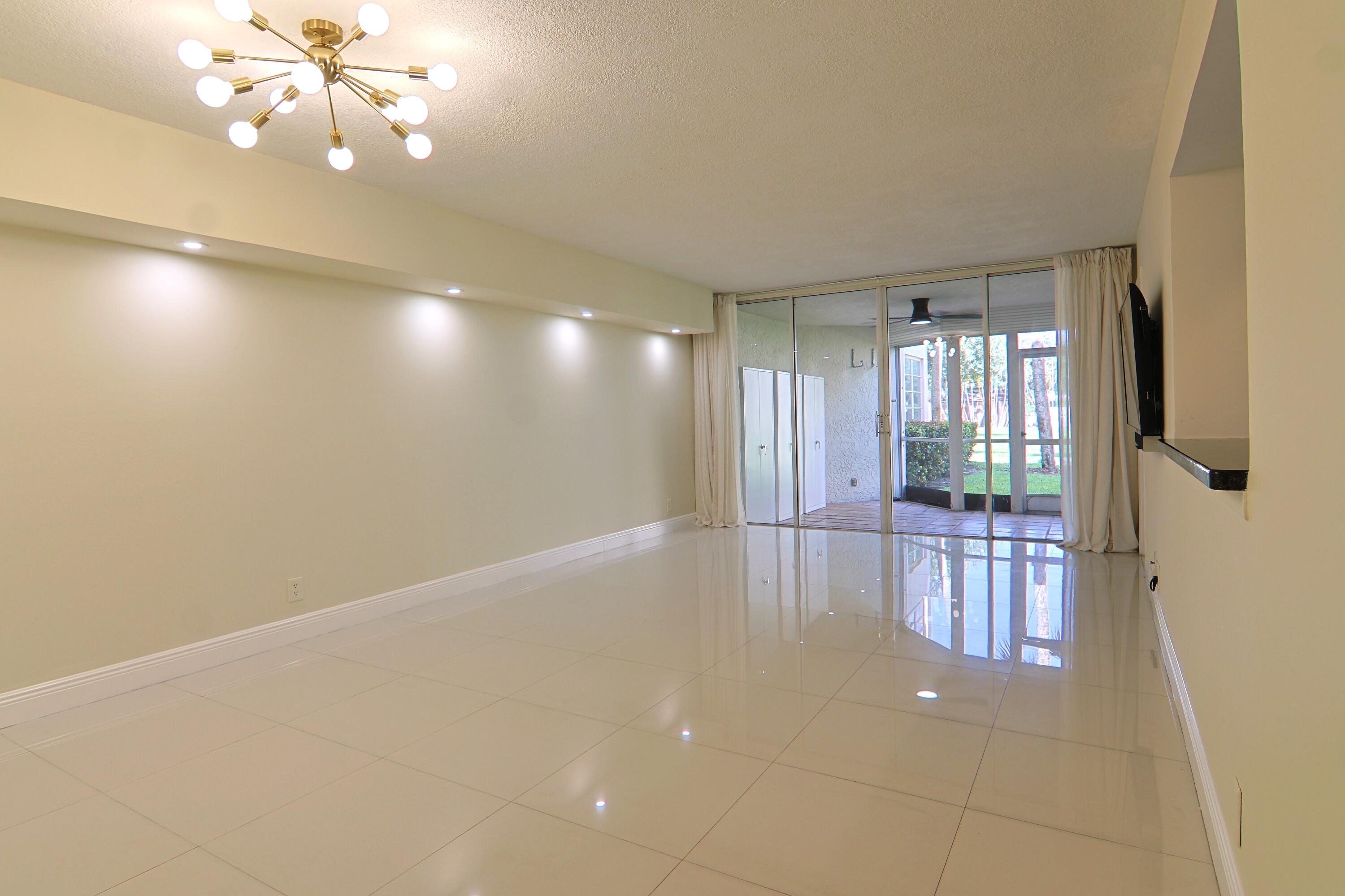 SABAL PALM OF PINE RIDGE - Residential
