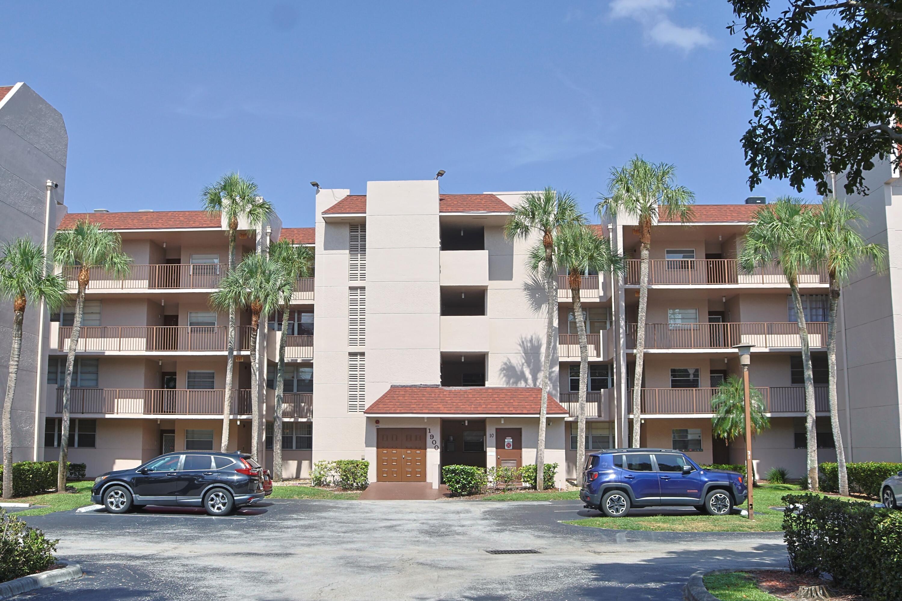 SABAL PALM OF PINE RIDGE - Residential
