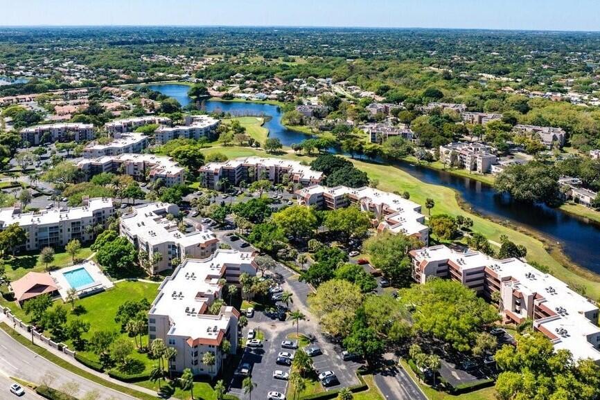 SABAL PALM OF PINE RIDGE - Residential