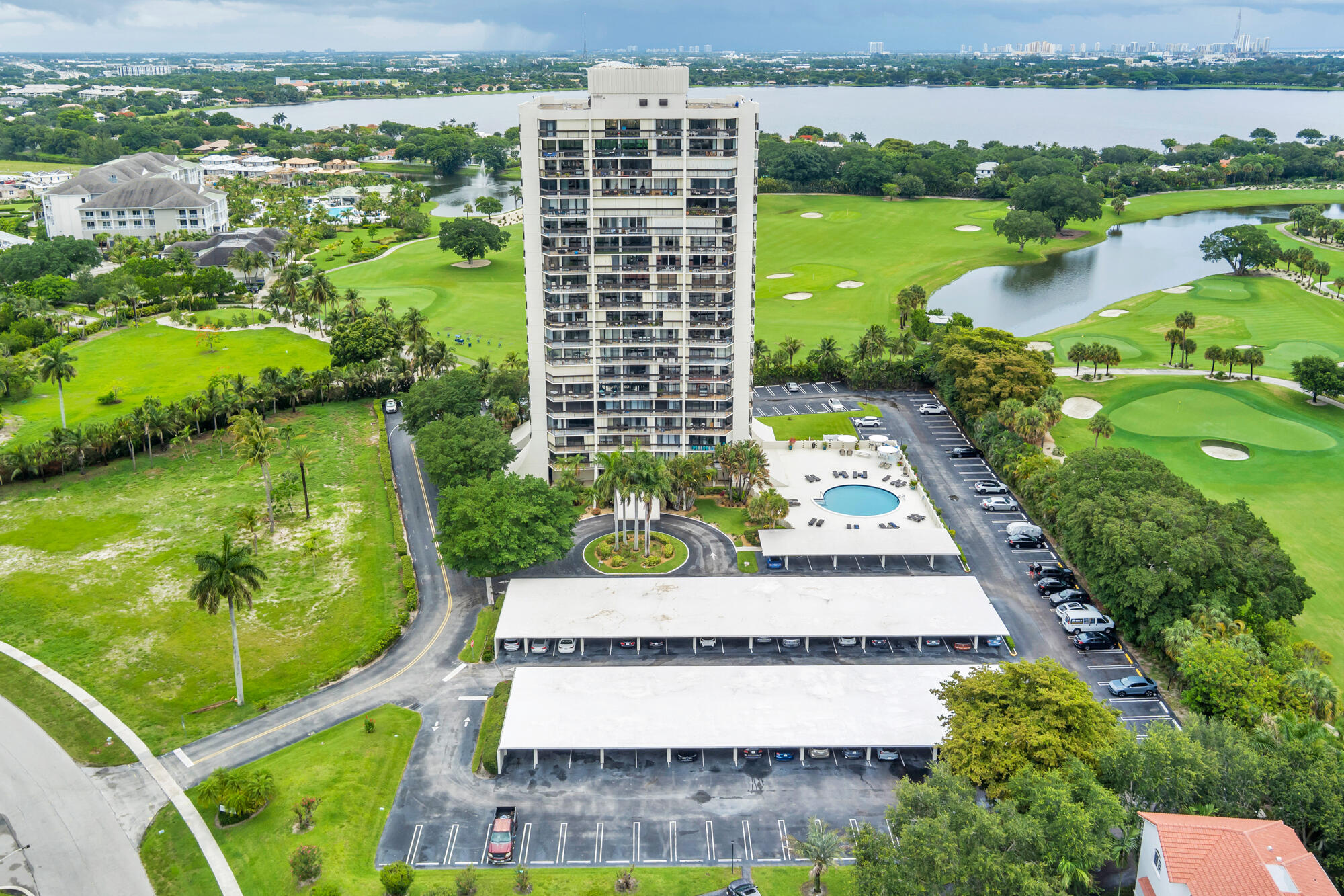 LANDS OF THE PRESIDENT CONDO 2 , - Residential