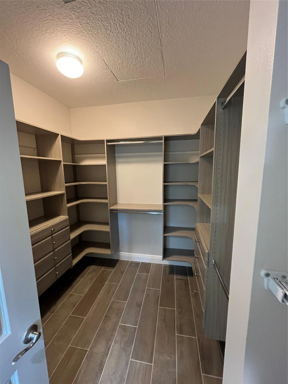DEERFIELD CROSSING - Residential Lease