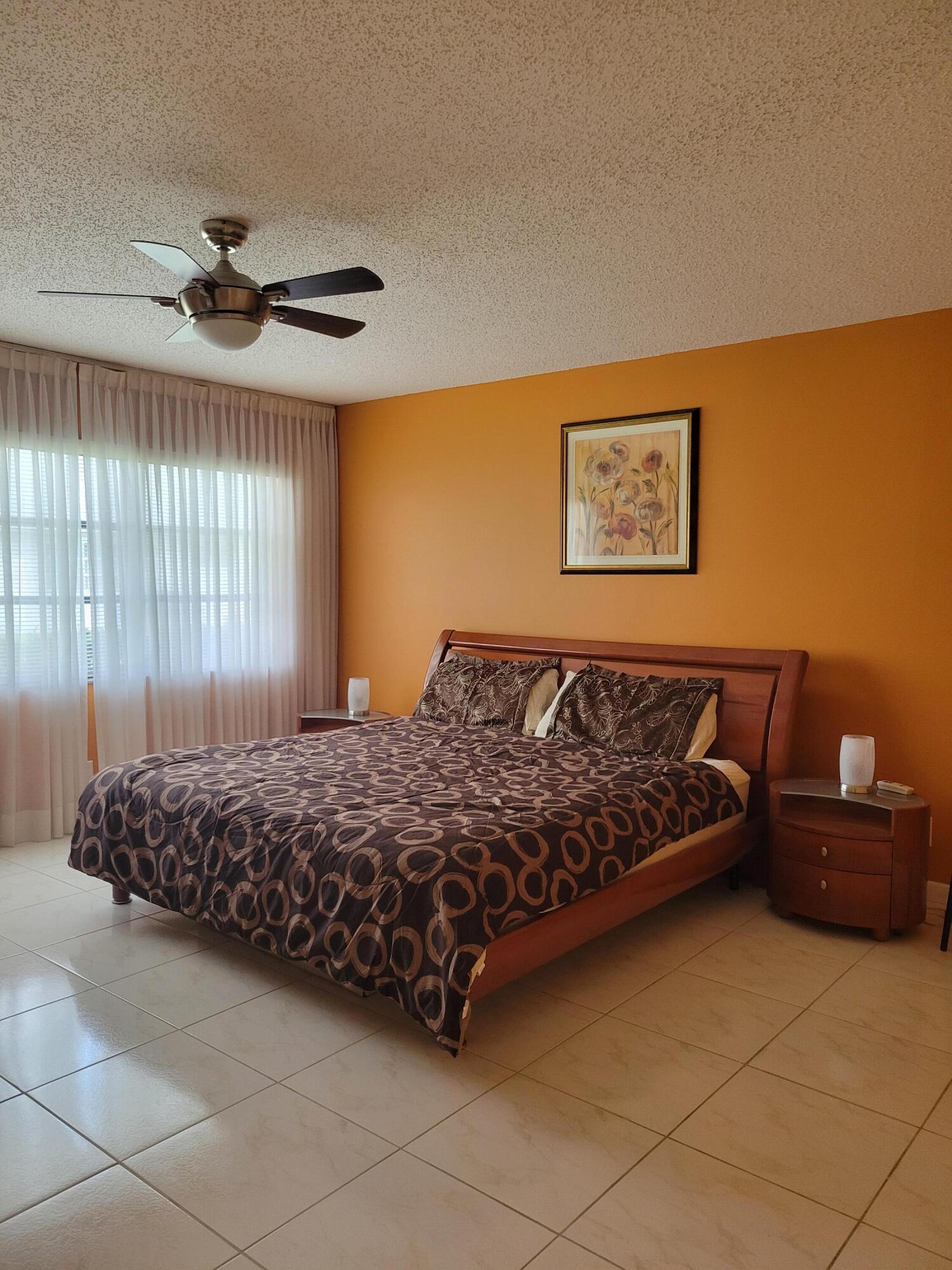HIGH POINT OF DELRAY WEST CONDO SEC 1&2 - Residential Lease