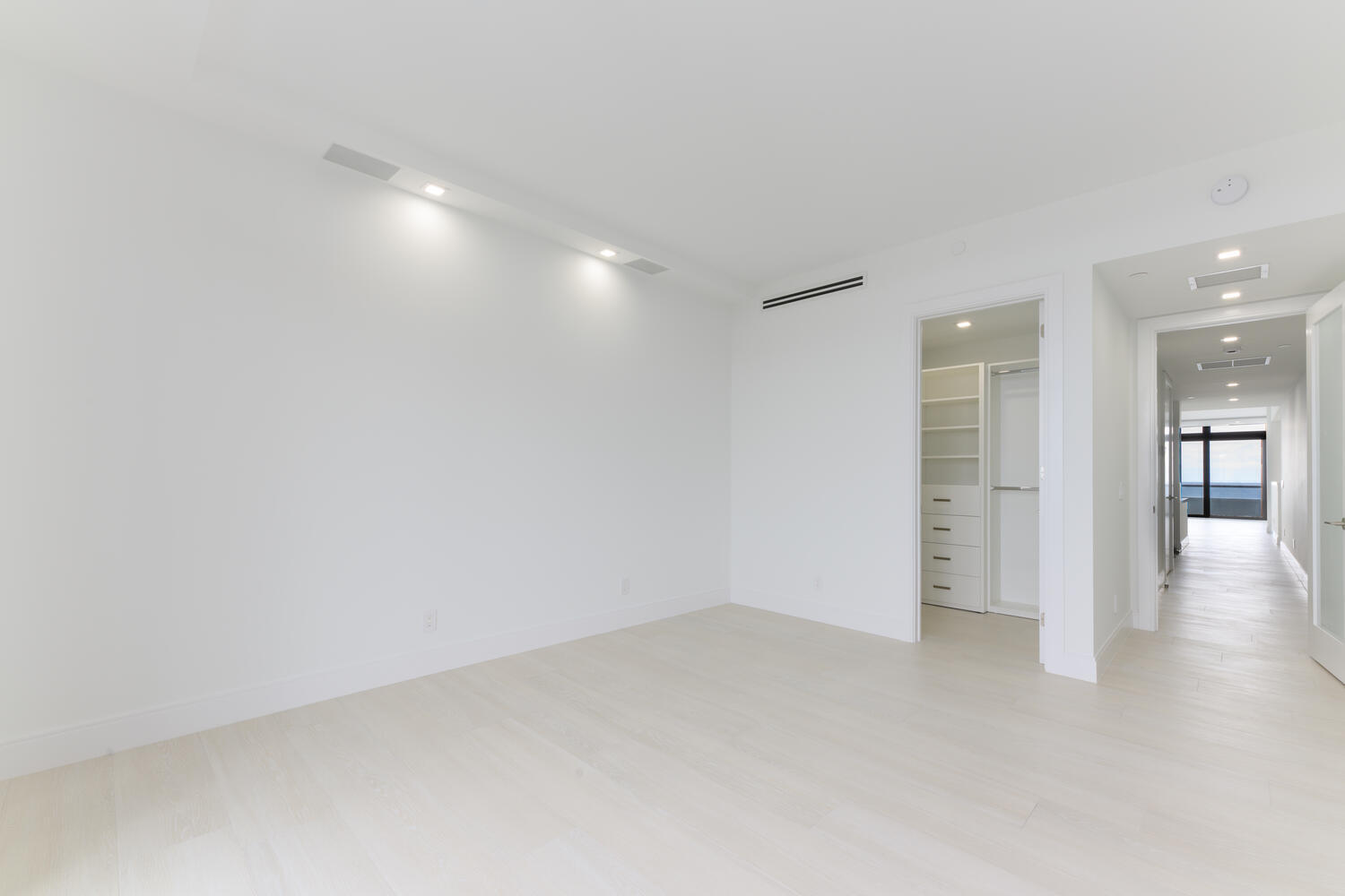 PLAZA OF THE PALM BEACHES CONDO - Residential