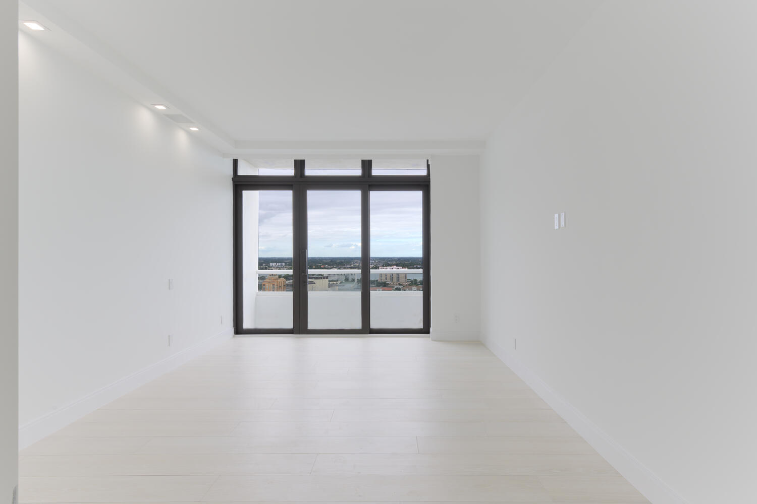 PLAZA OF THE PALM BEACHES CONDO - Residential