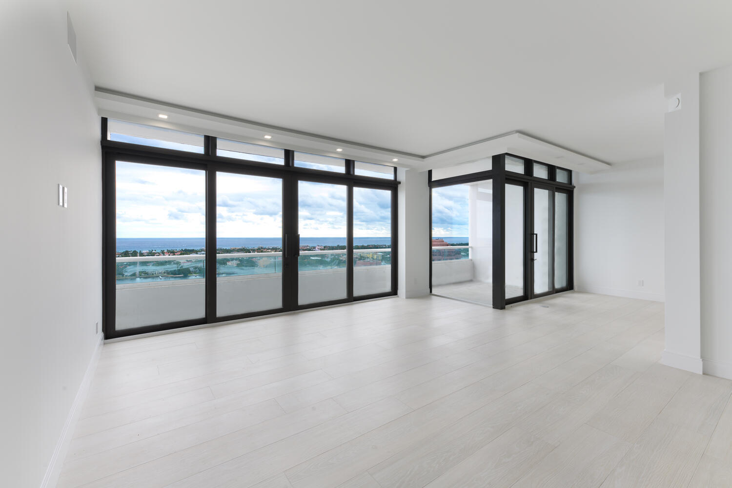 PLAZA OF THE PALM BEACHES CONDO - Residential
