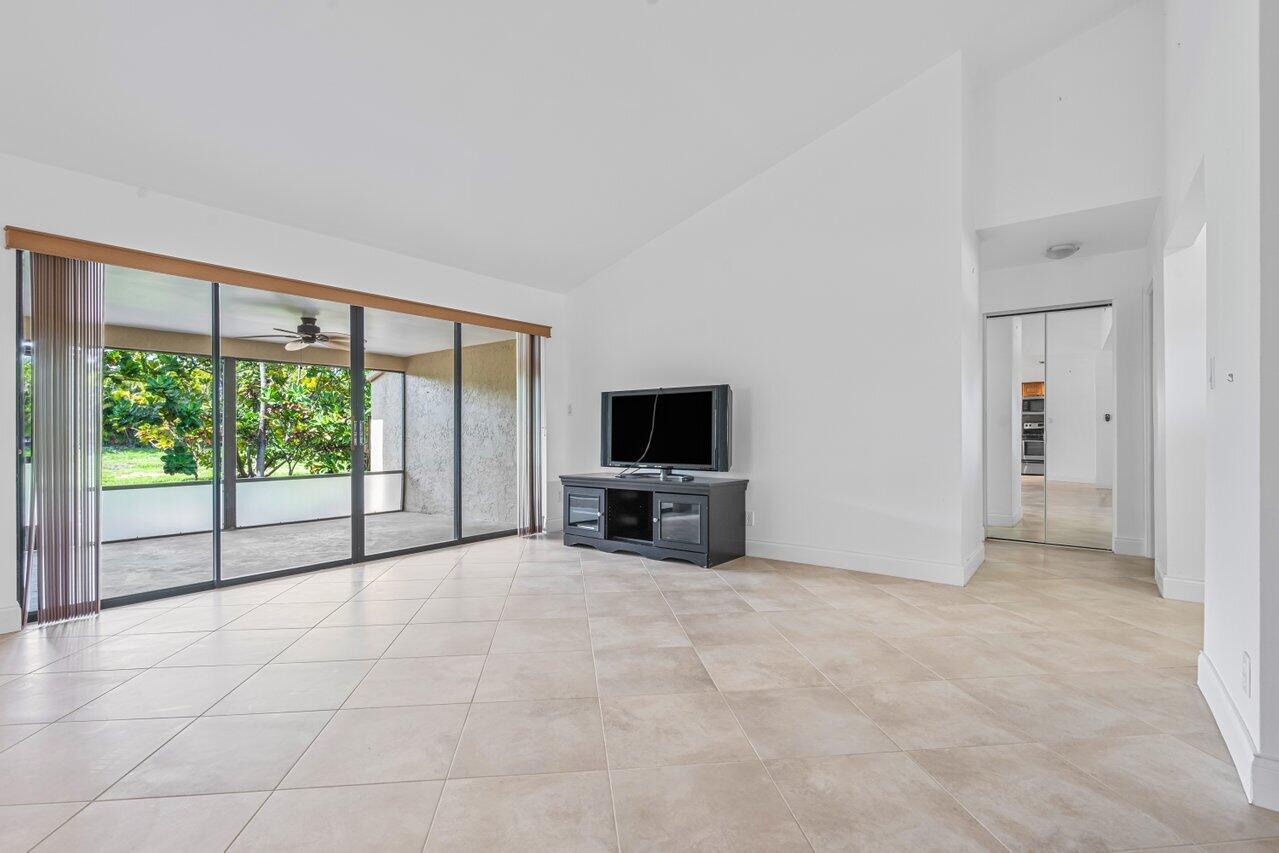 BOCA CHASE SEC 2 - Residential