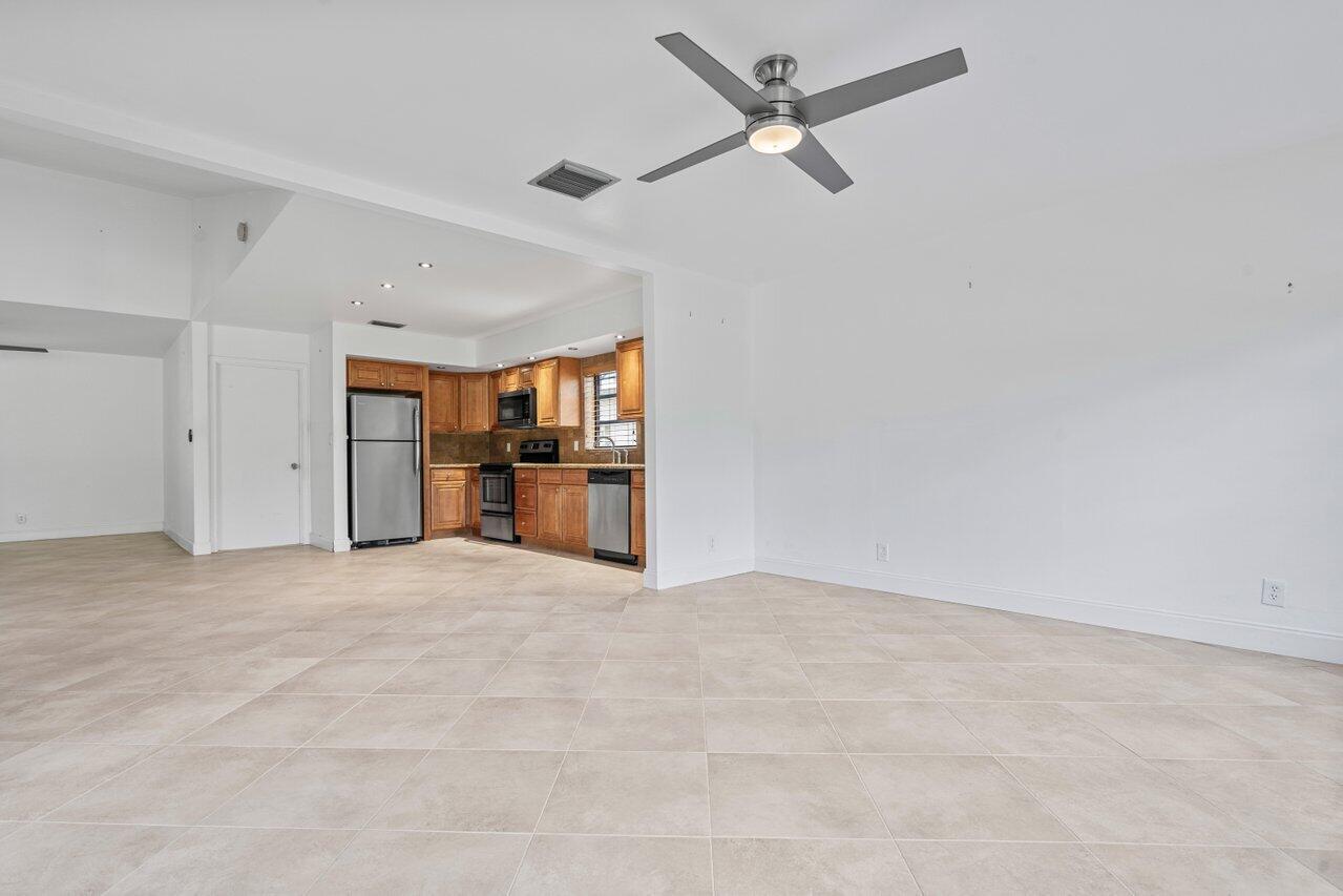 BOCA CHASE SEC 2 - Residential