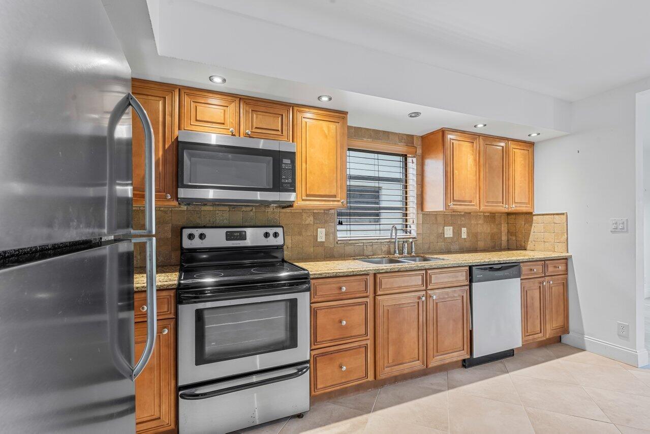 BOCA CHASE SEC 2 - Residential