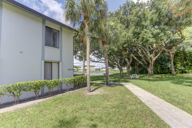 PALM CLUB VILLAGE I CONDO - Residential