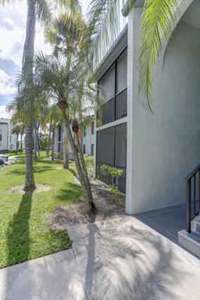 PALM CLUB VILLAGE I CONDO - Residential