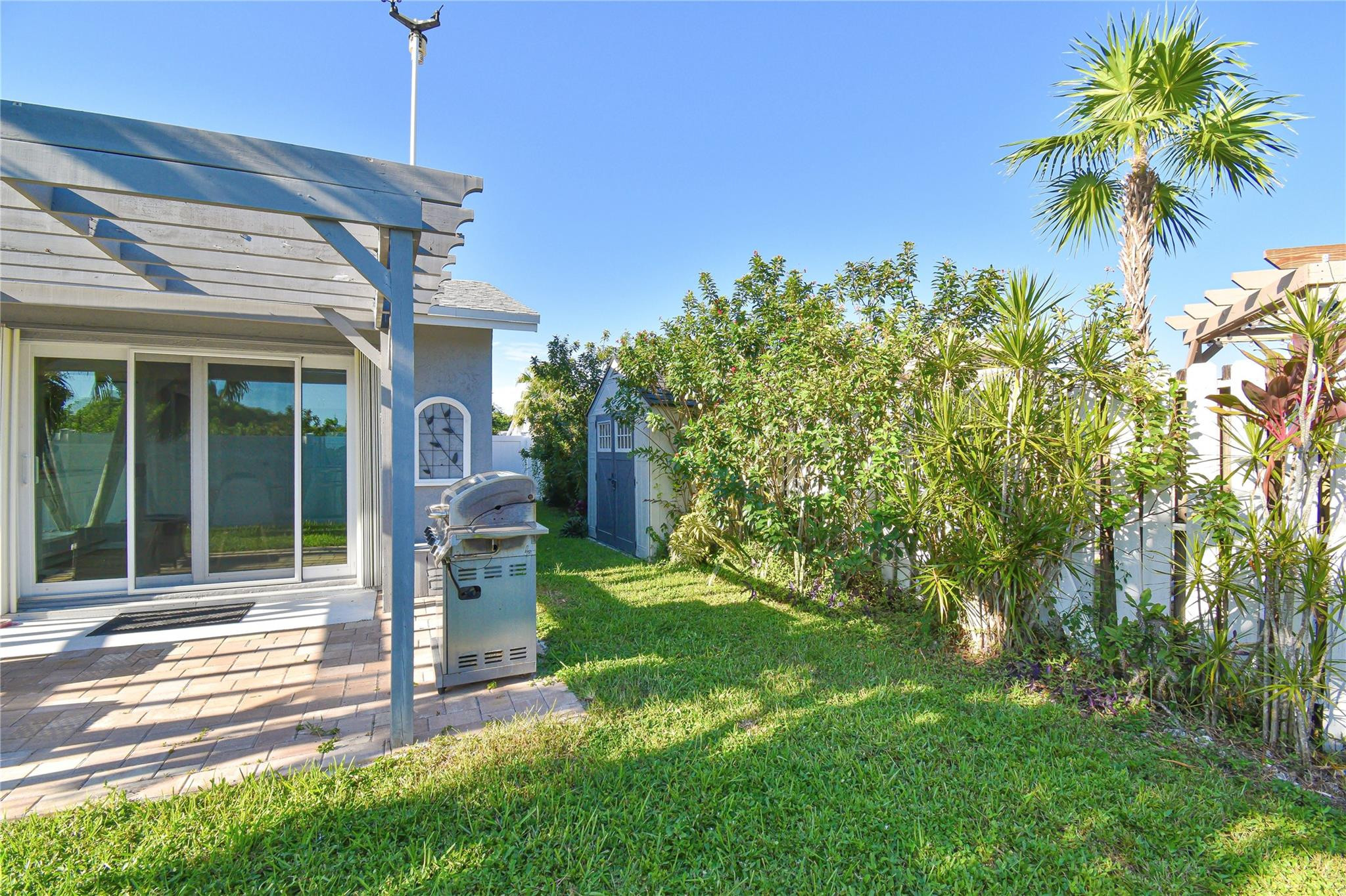 Country Lane Estates - Residential Lease