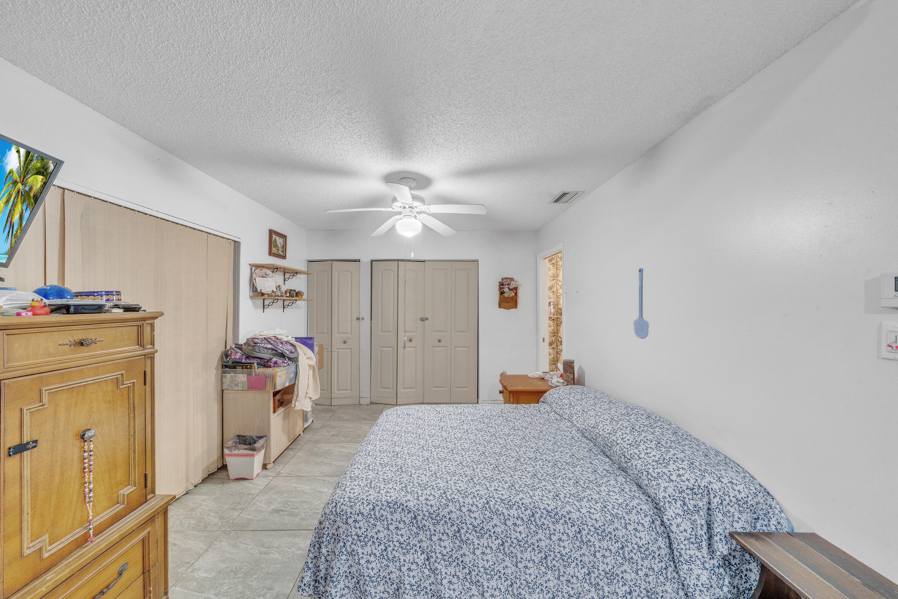 CRESTHAVEN CONDO TOWNHOMES SEC 2 - Residential