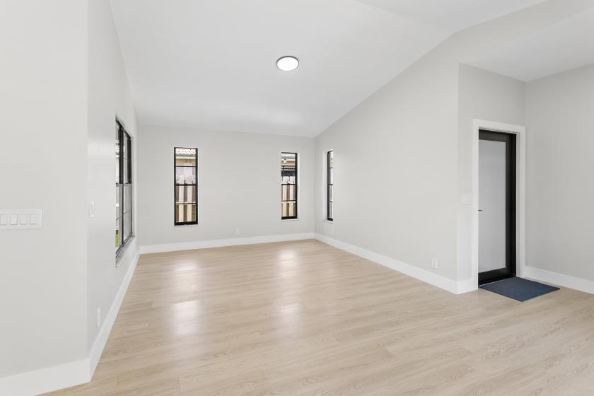 CORAL SPRINGS UNIVERSITY DRIVE - Residential