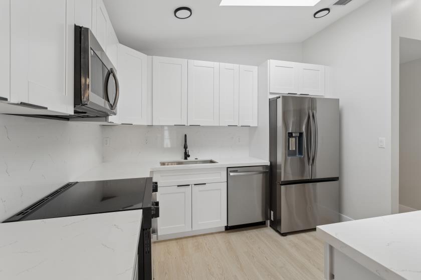 CORAL SPRINGS UNIVERSITY DRIVE - Residential