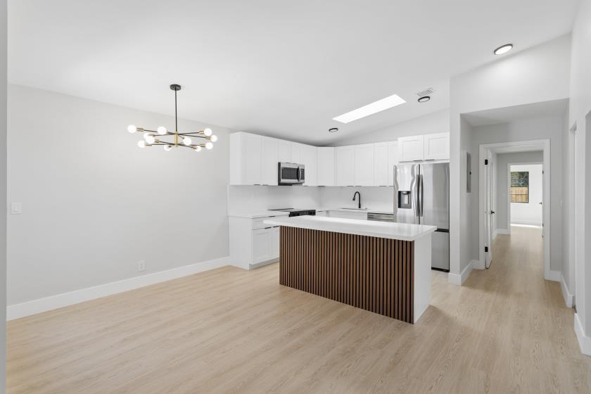 CORAL SPRINGS UNIVERSITY DRIVE - Residential