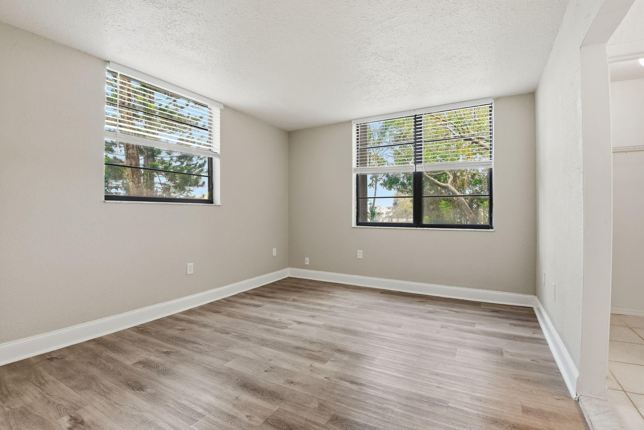 GARDENS OF KENDALL SO CONDO #1 - Residential