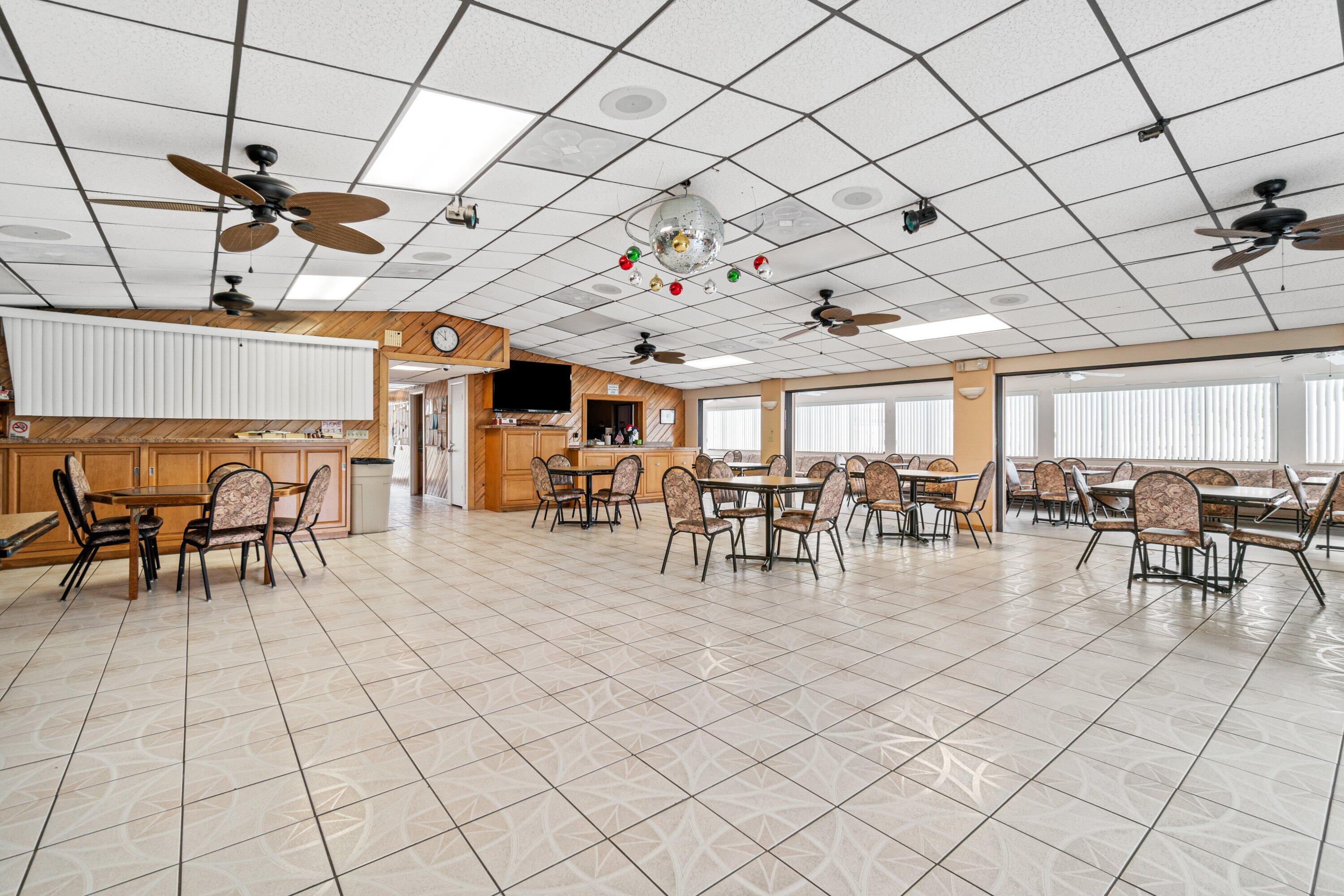 Pine Ridge South II Condominiums - Residential