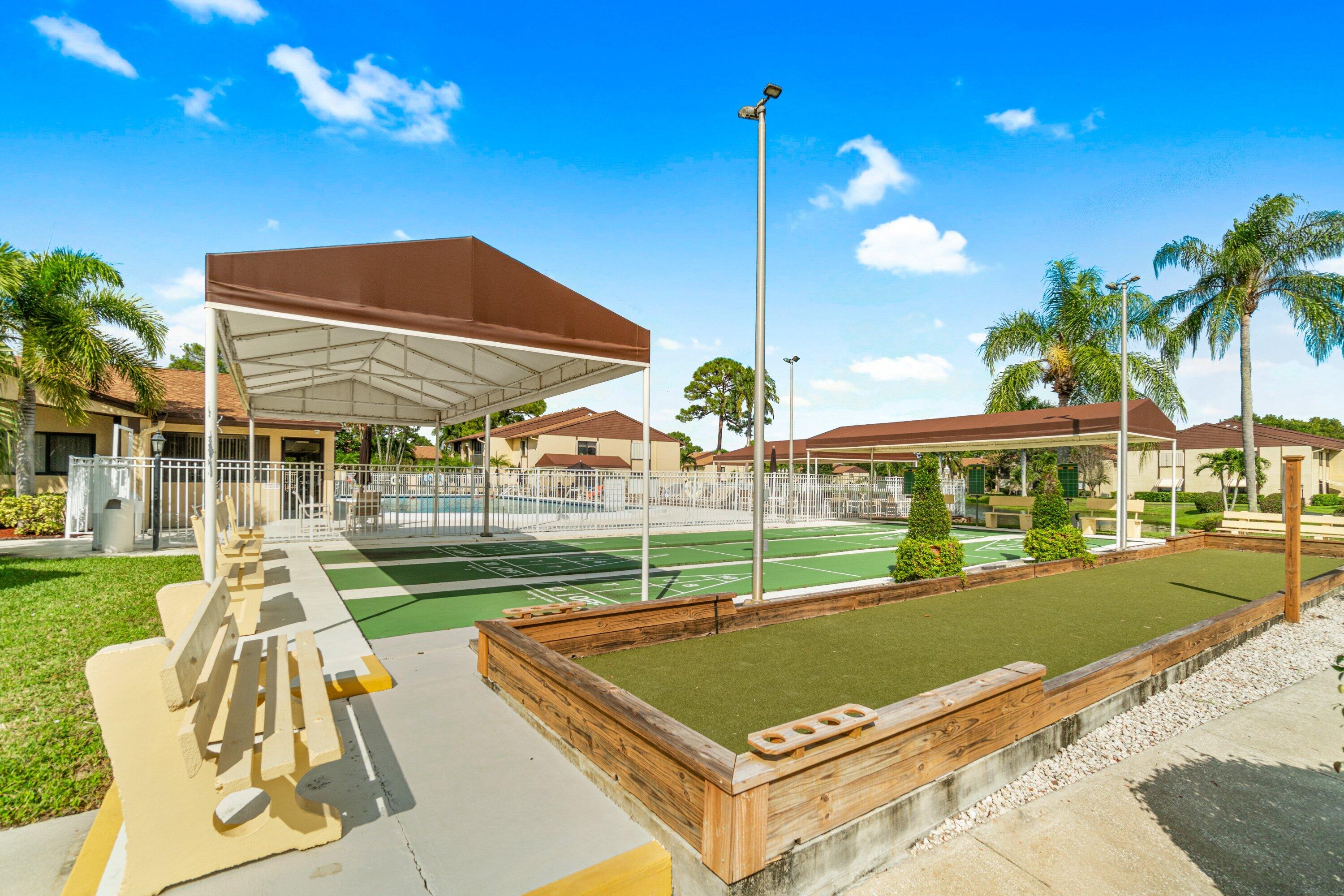Pine Ridge South II Condominiums - Residential