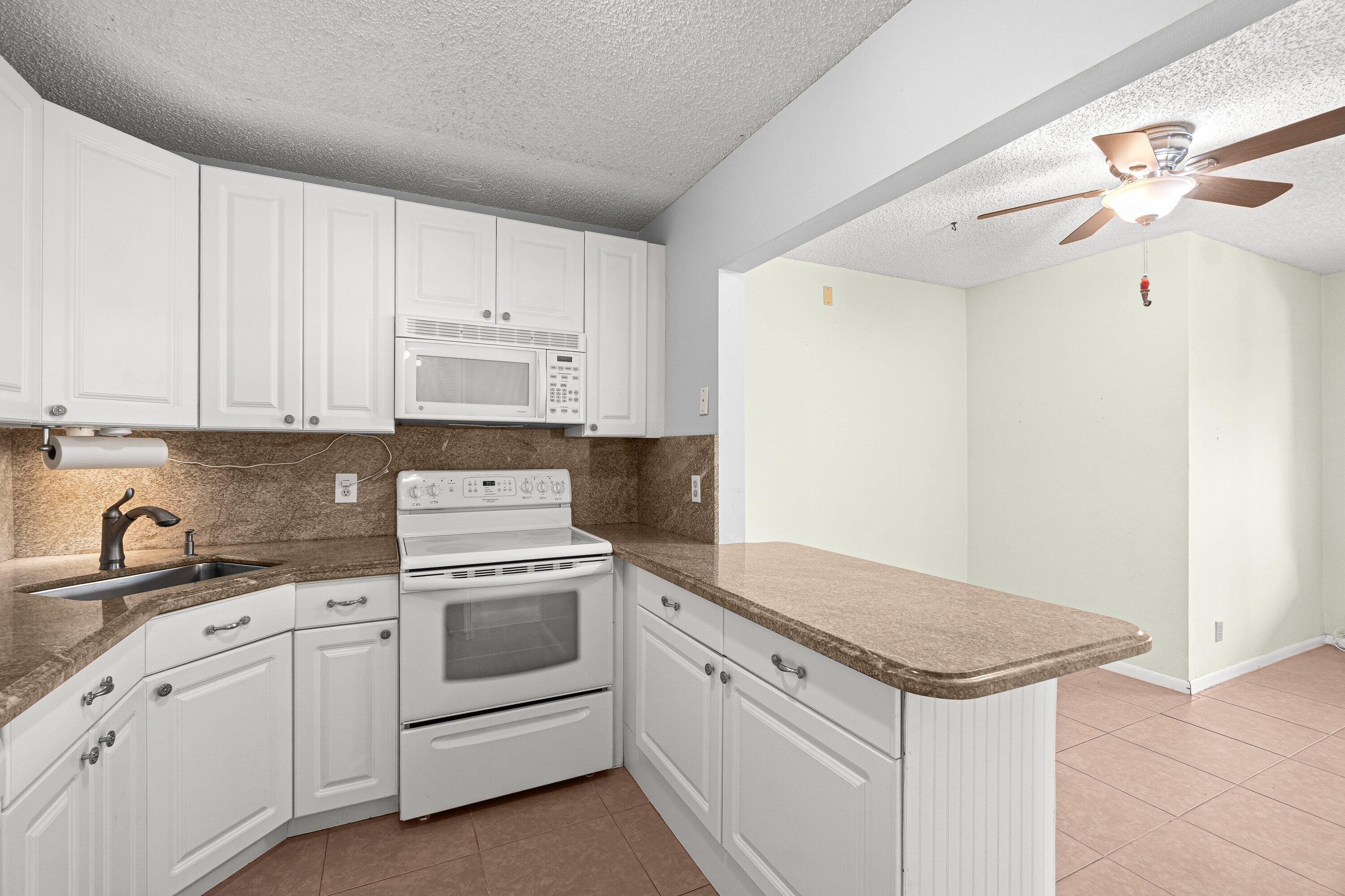 Pine Ridge South II Condominiums - Residential
