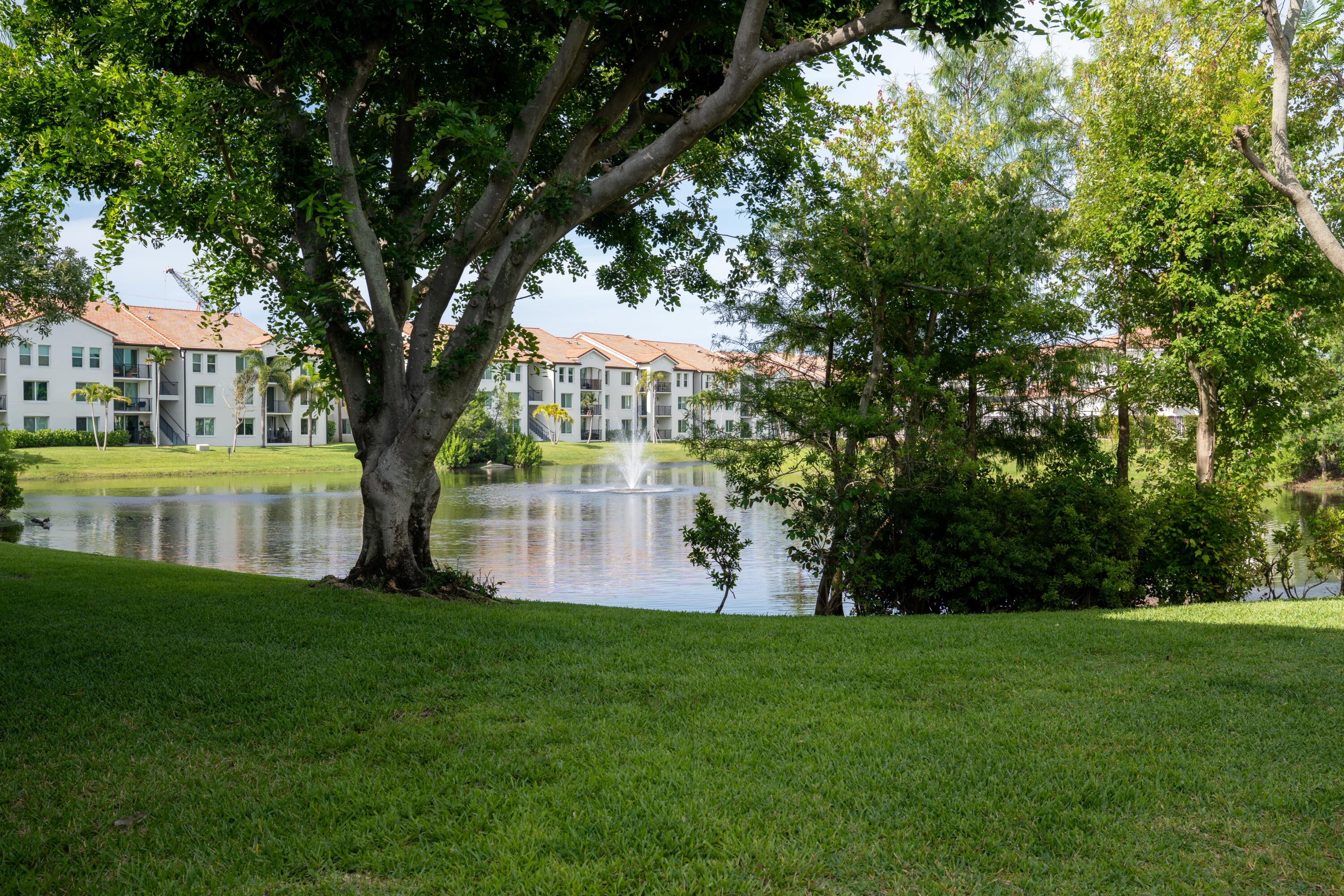 VILLA DEL SOL CONDOMINIUM - Residential