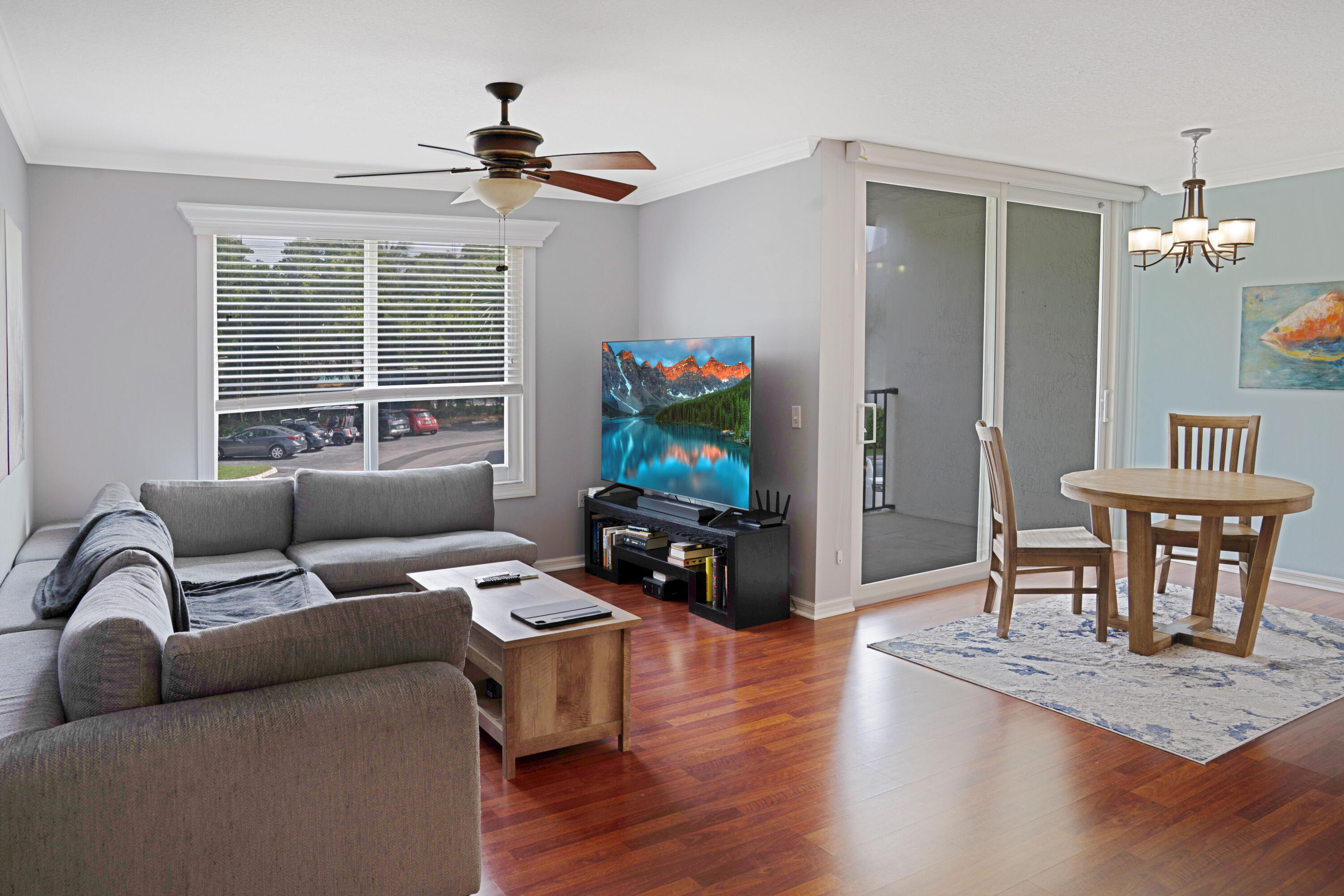 VILLA DEL SOL CONDOMINIUM - Residential