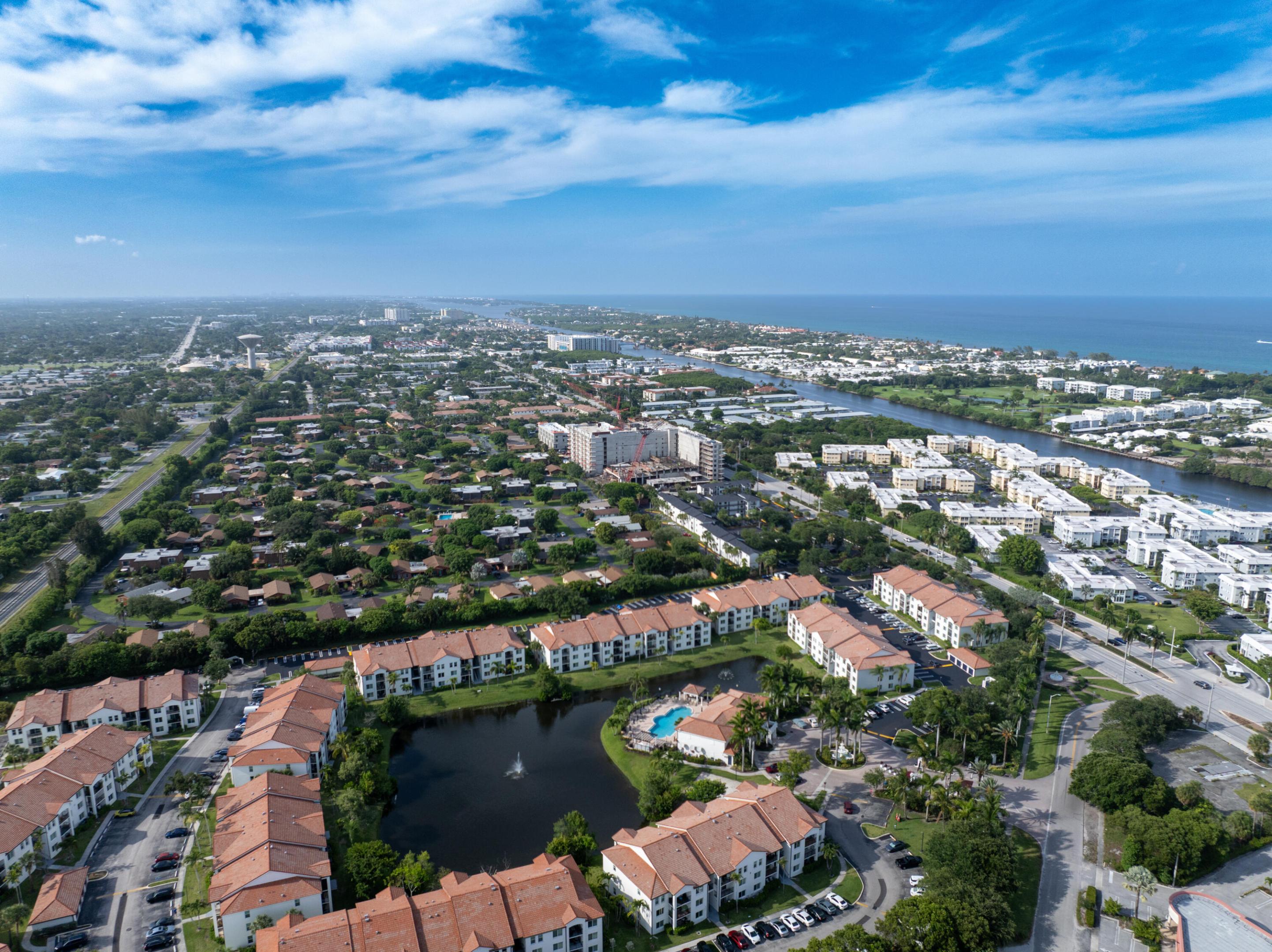 VILLA DEL SOL CONDOMINIUM - Residential