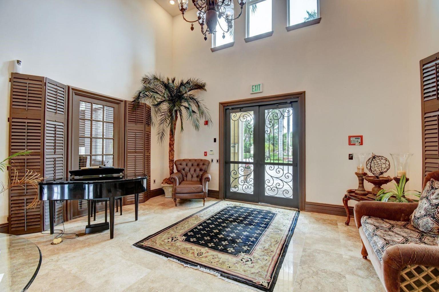 VILLA DEL SOL CONDOMINIUM - Residential