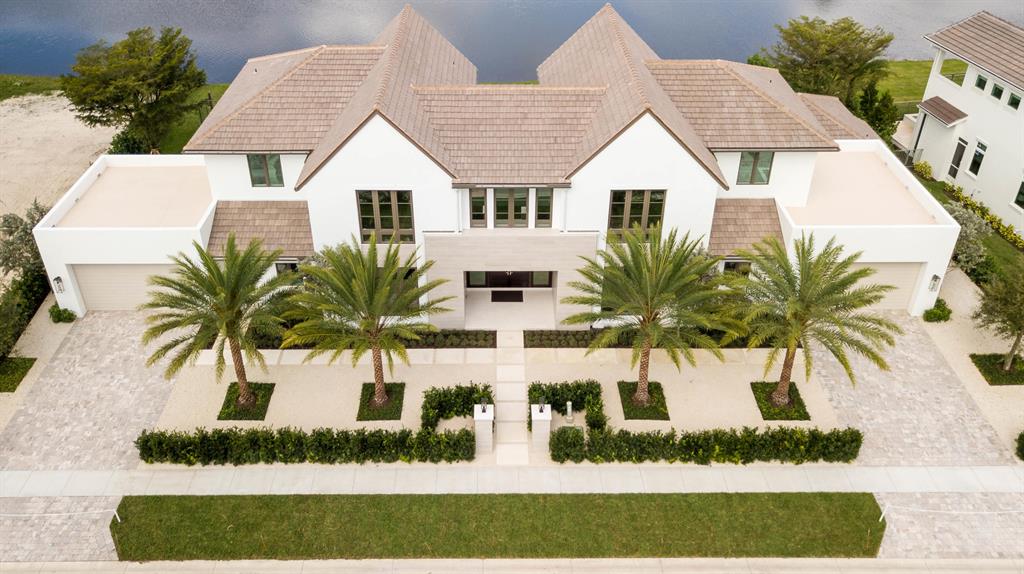 BLUE CYPRESS REPL AT PALM BEACH POLO & COUNTRY CLU - Residential