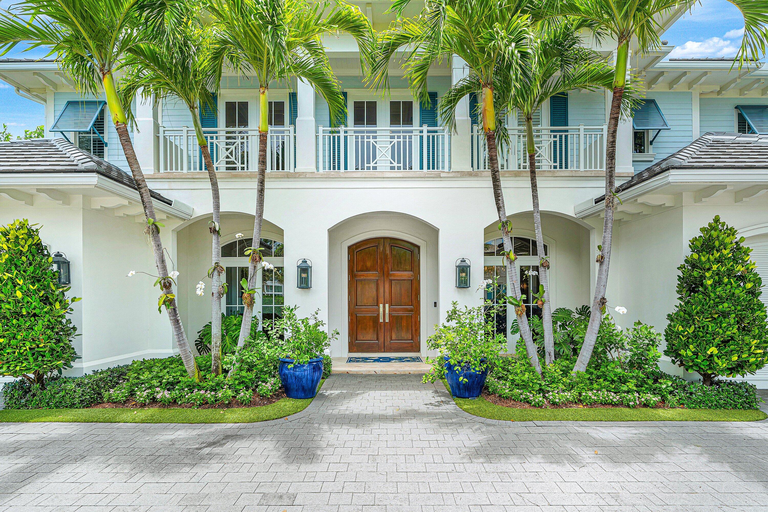 ROYAL PALM YACHT & COUNTRY CLUB - Residential