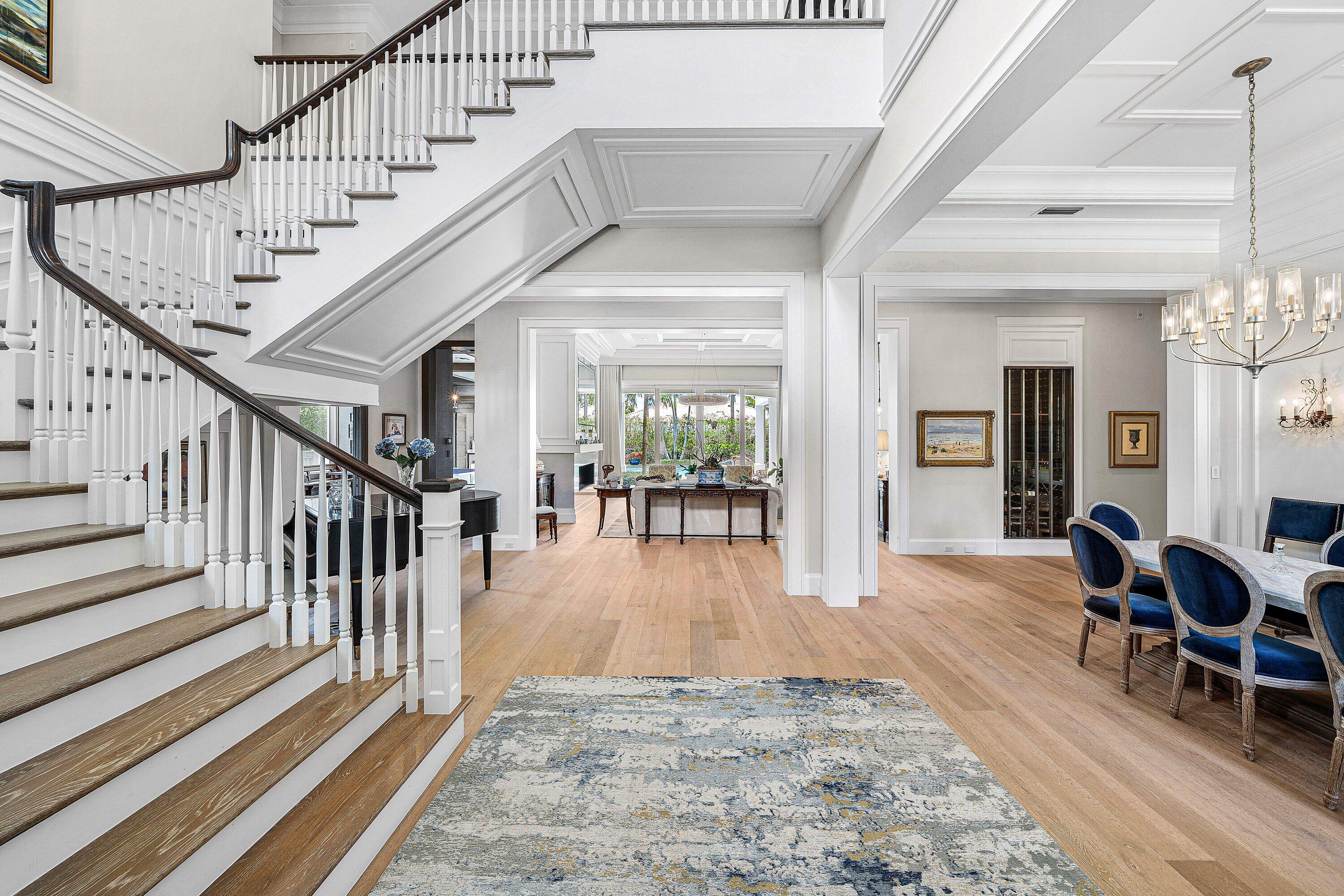ROYAL PALM YACHT & COUNTRY CLUB - Residential