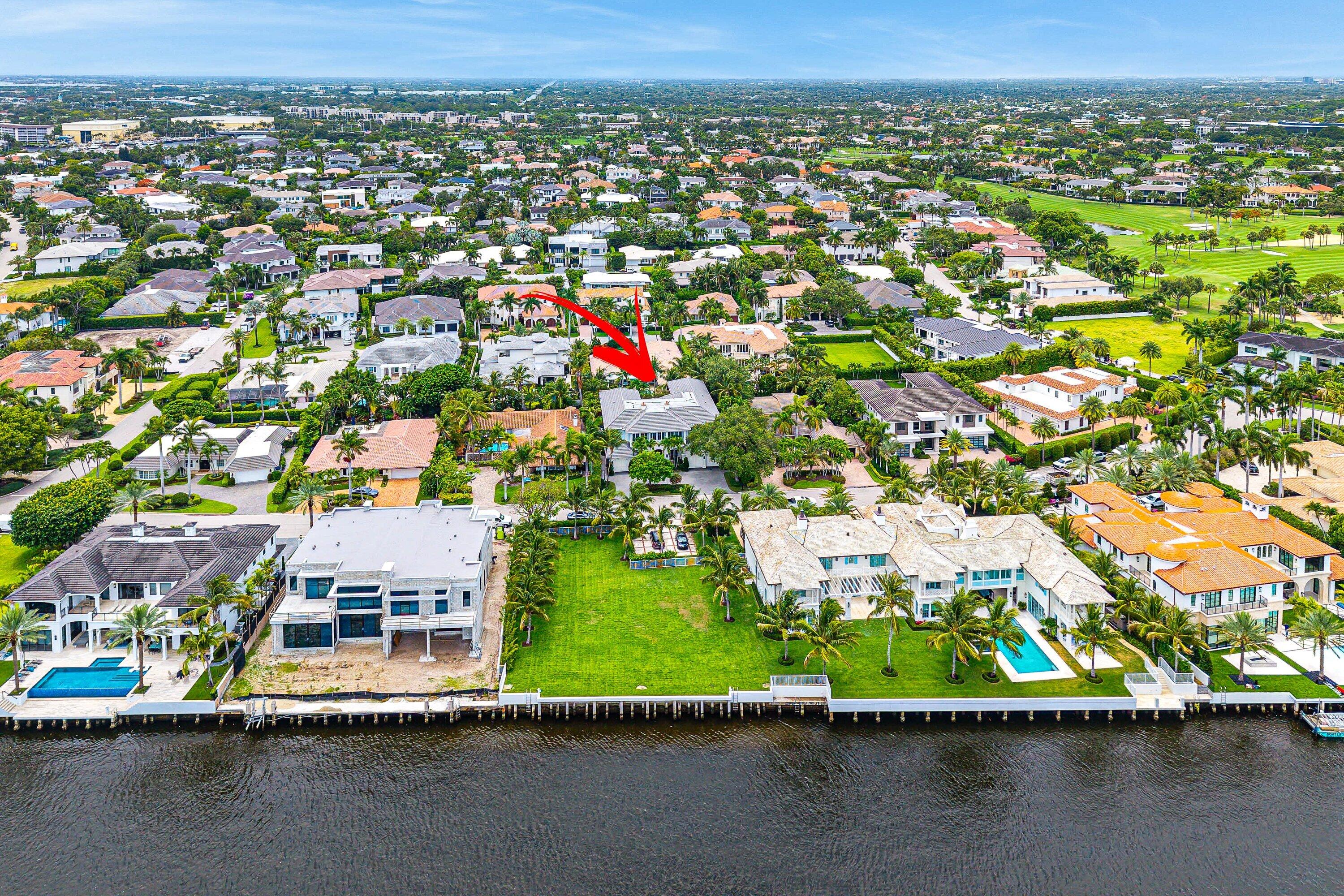 ROYAL PALM YACHT & COUNTRY CLUB - Residential