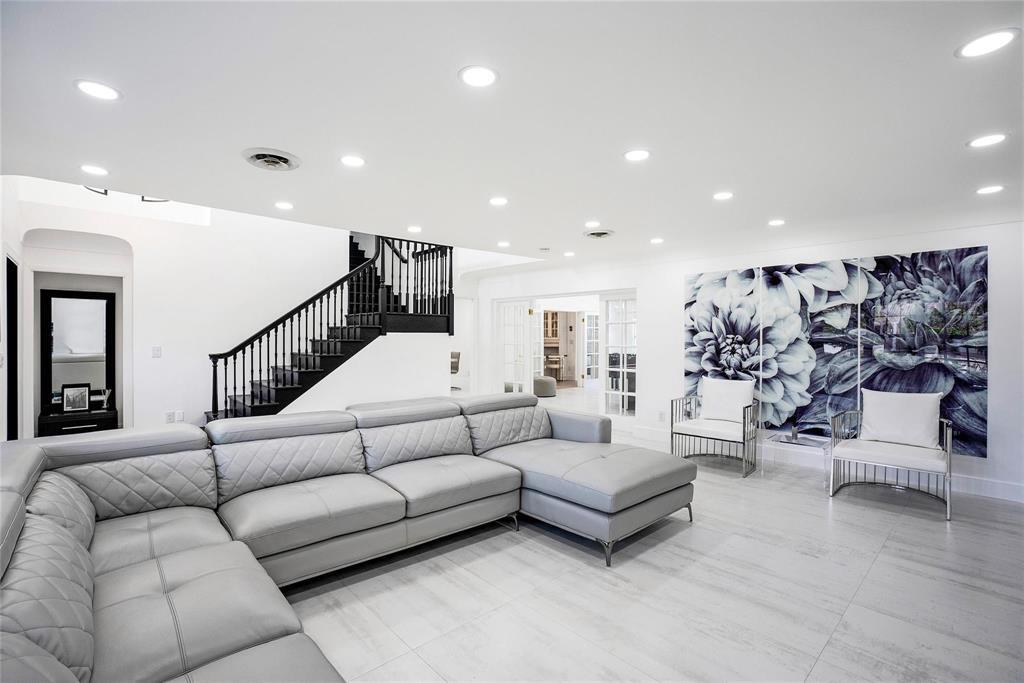 Harbor Beach inlet - Residential