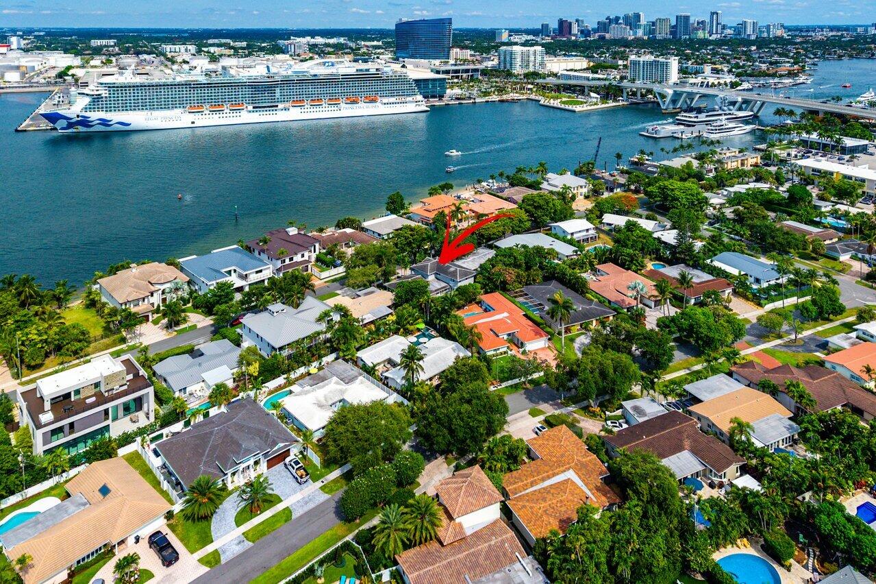 Harbor Beach inlet - Residential