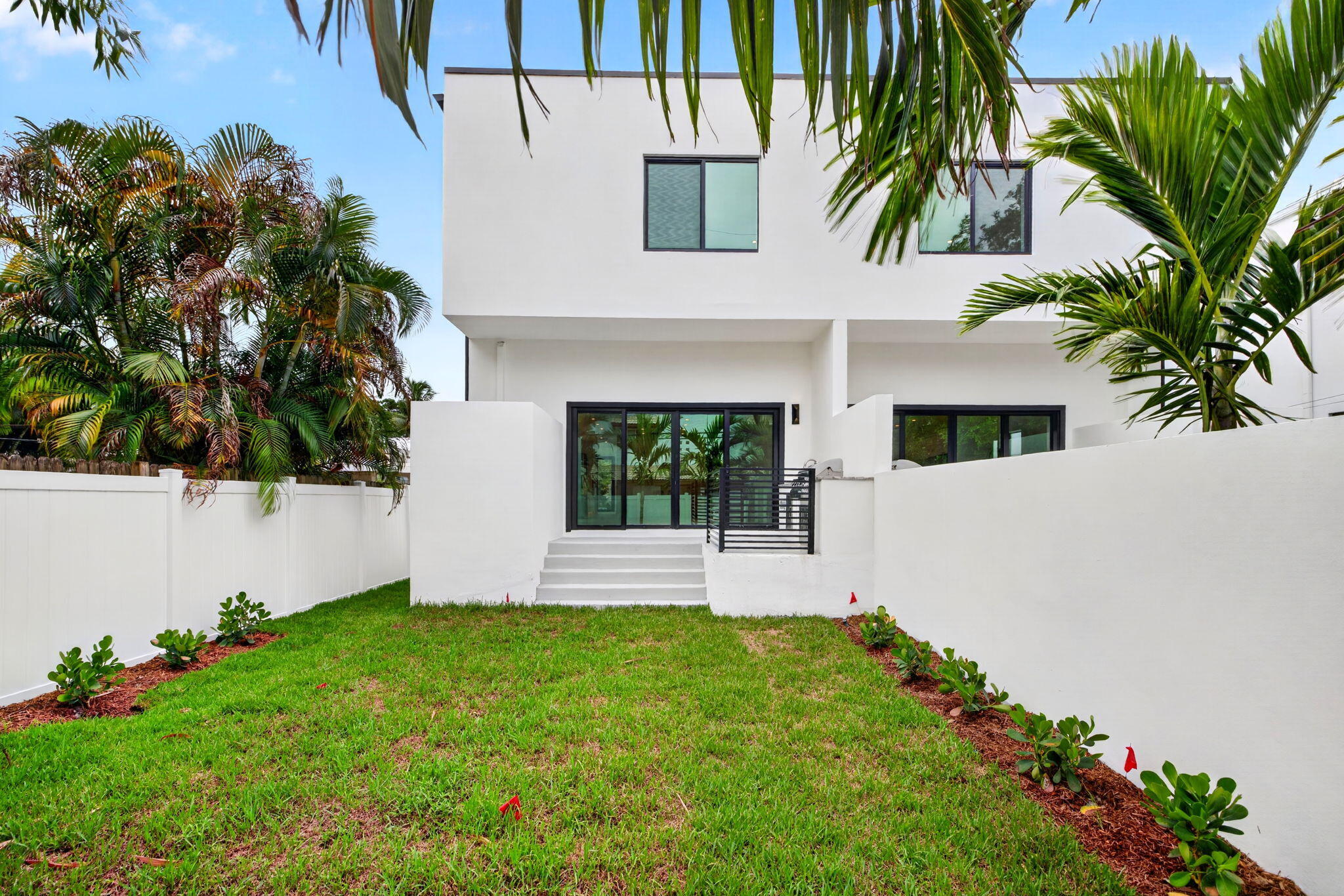 Tarpon River - Residential