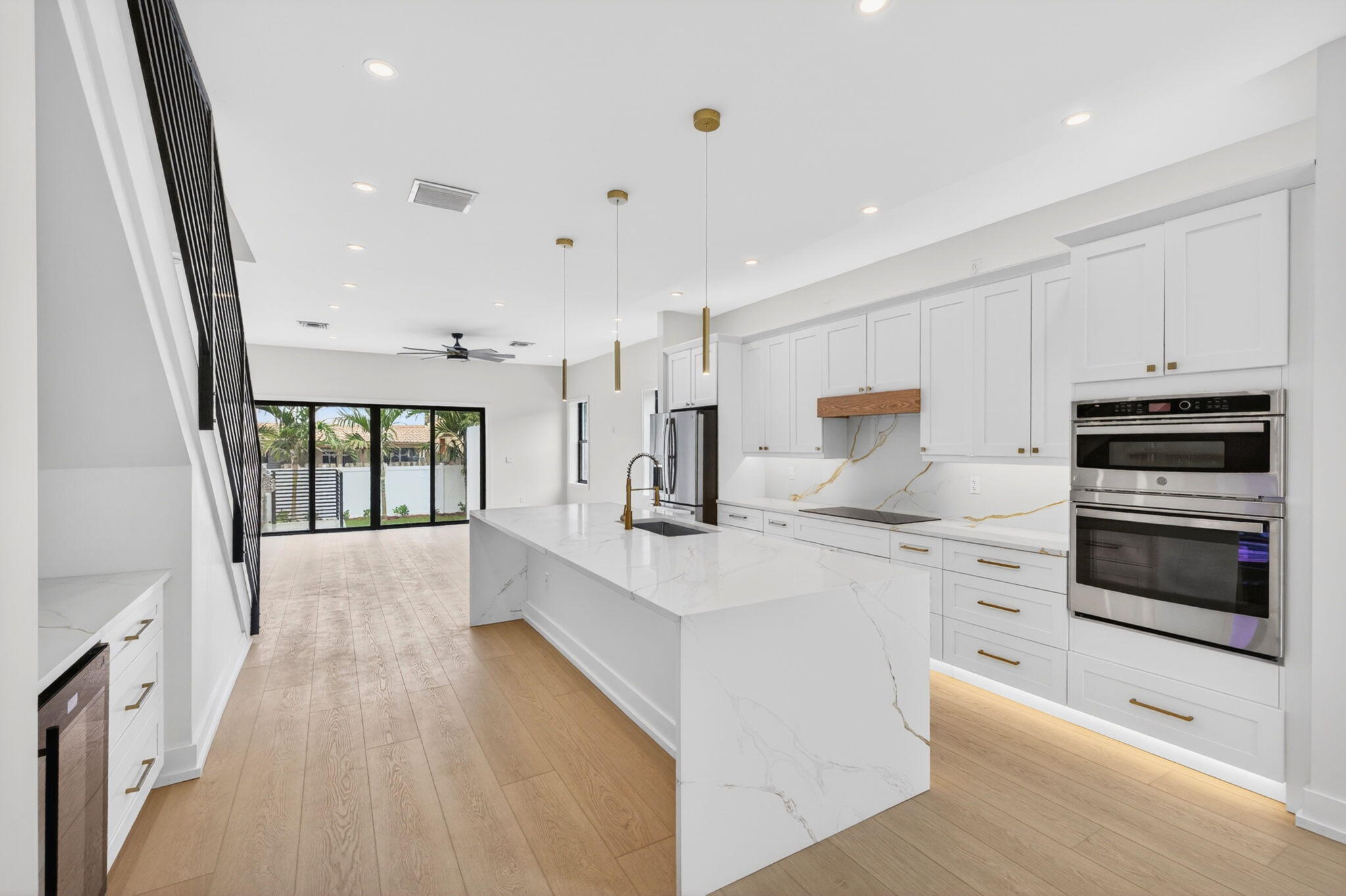 Tarpon River - Residential