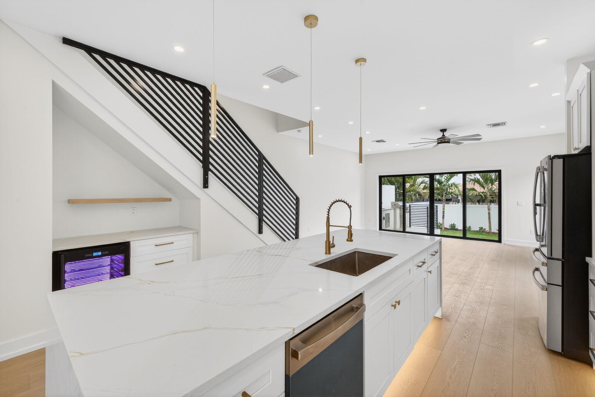 Tarpon River - Residential