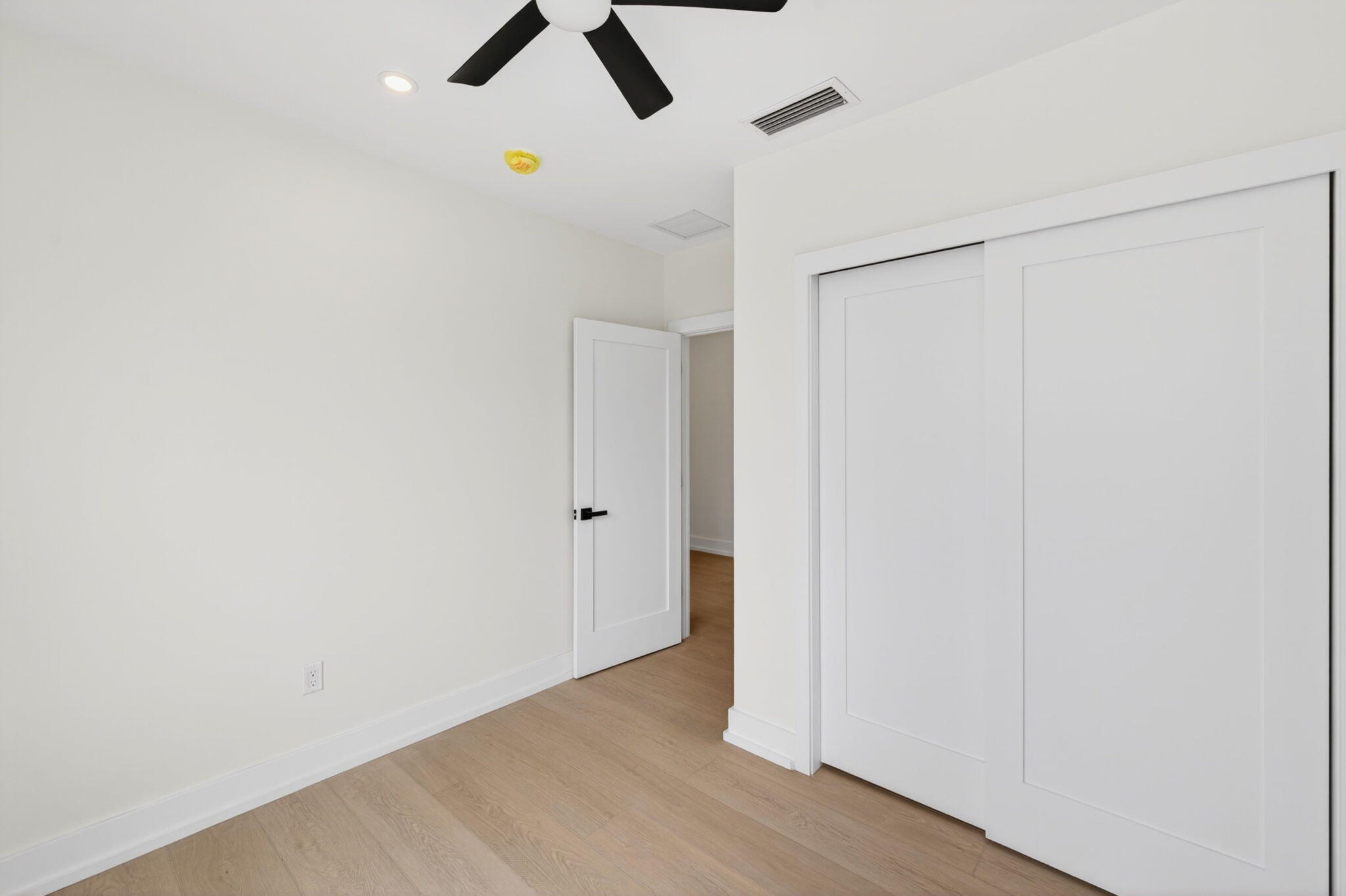Tarpon River - Residential