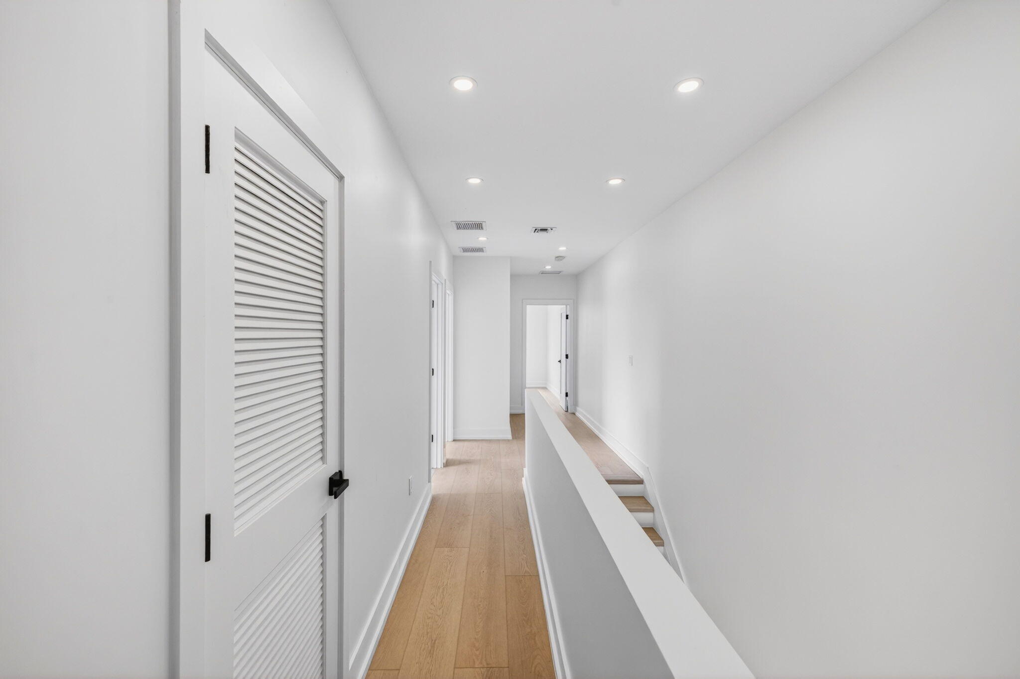 Tarpon River - Residential