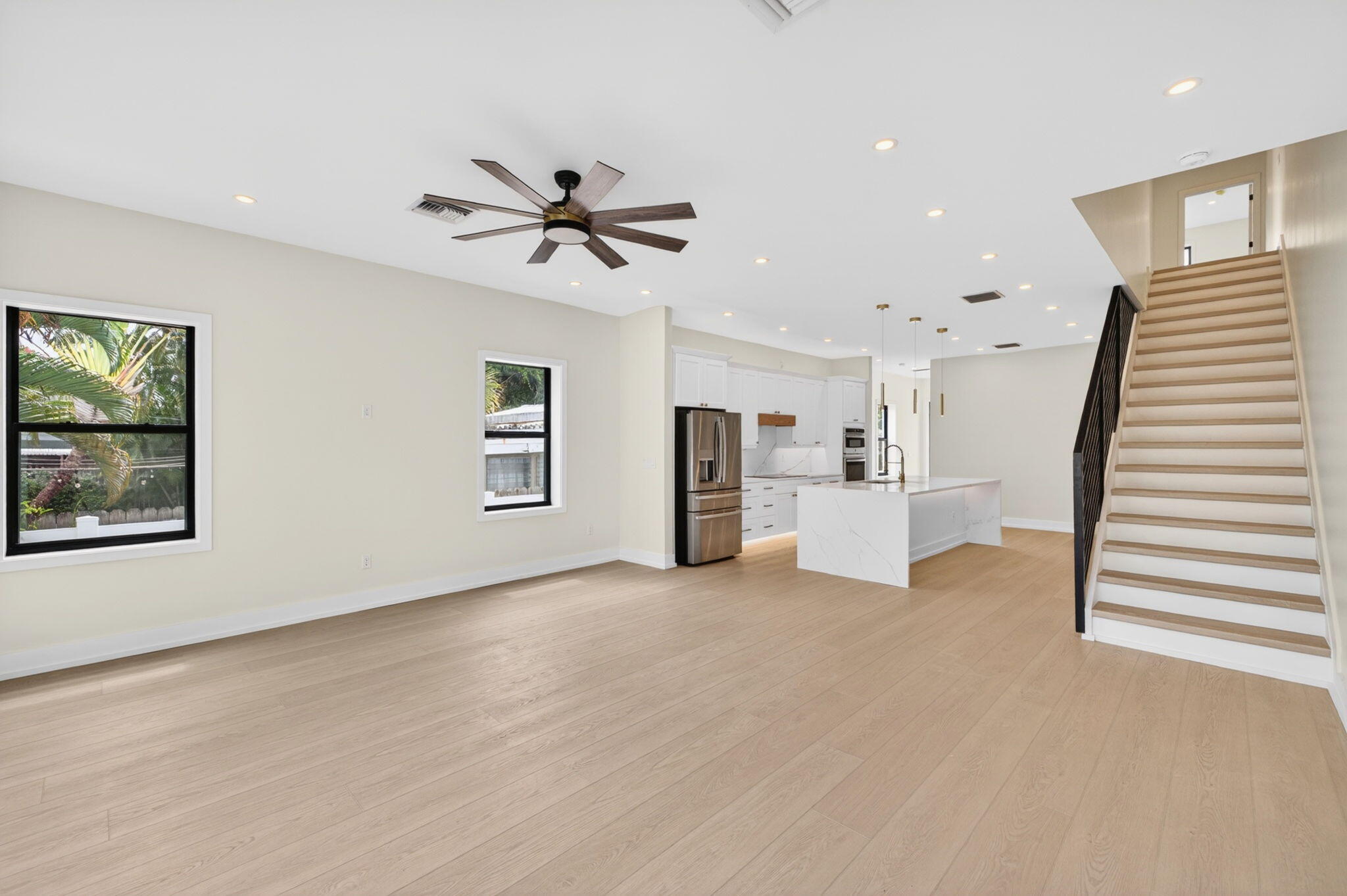 Tarpon River - Residential