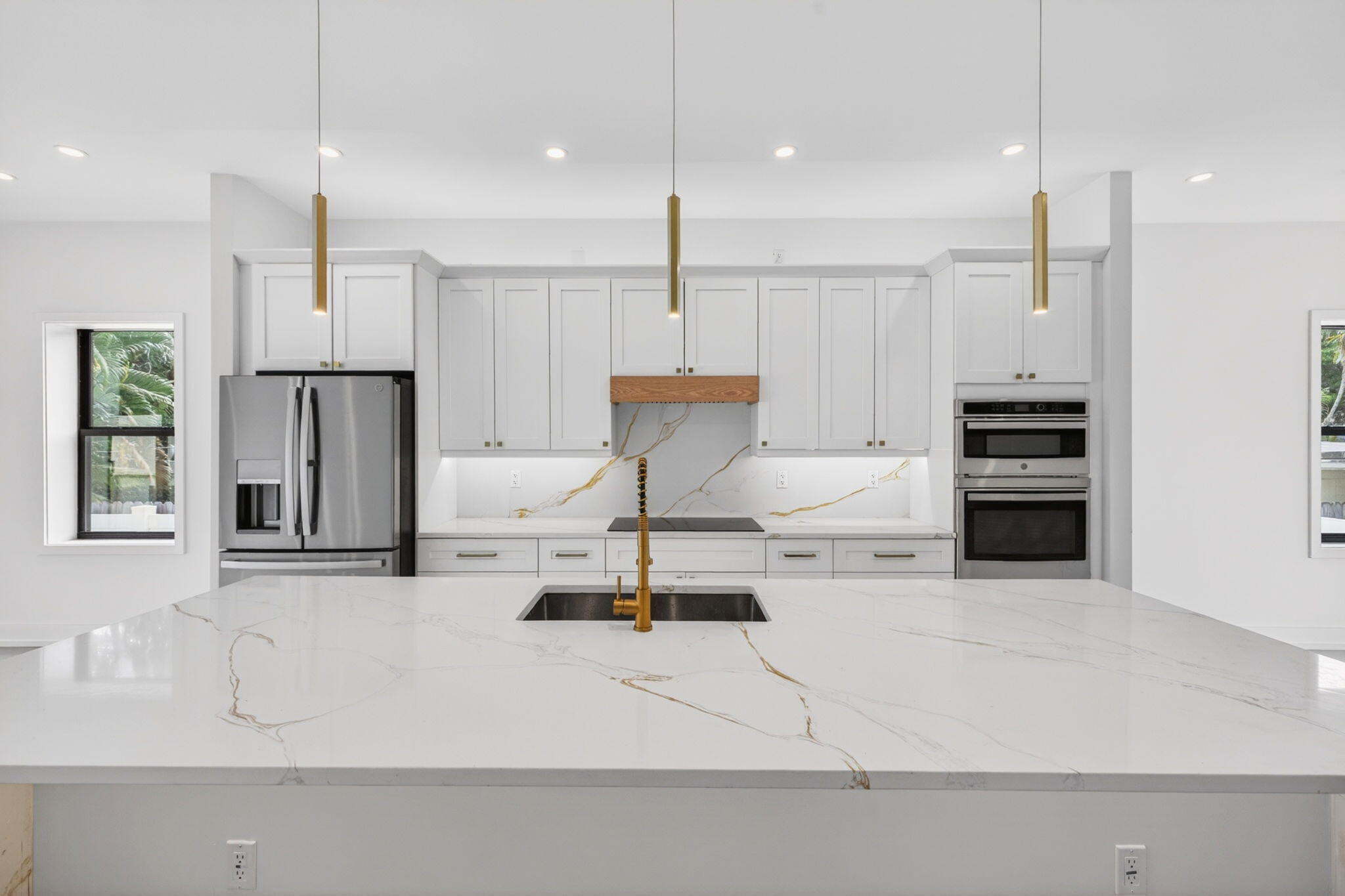 Tarpon River - Residential