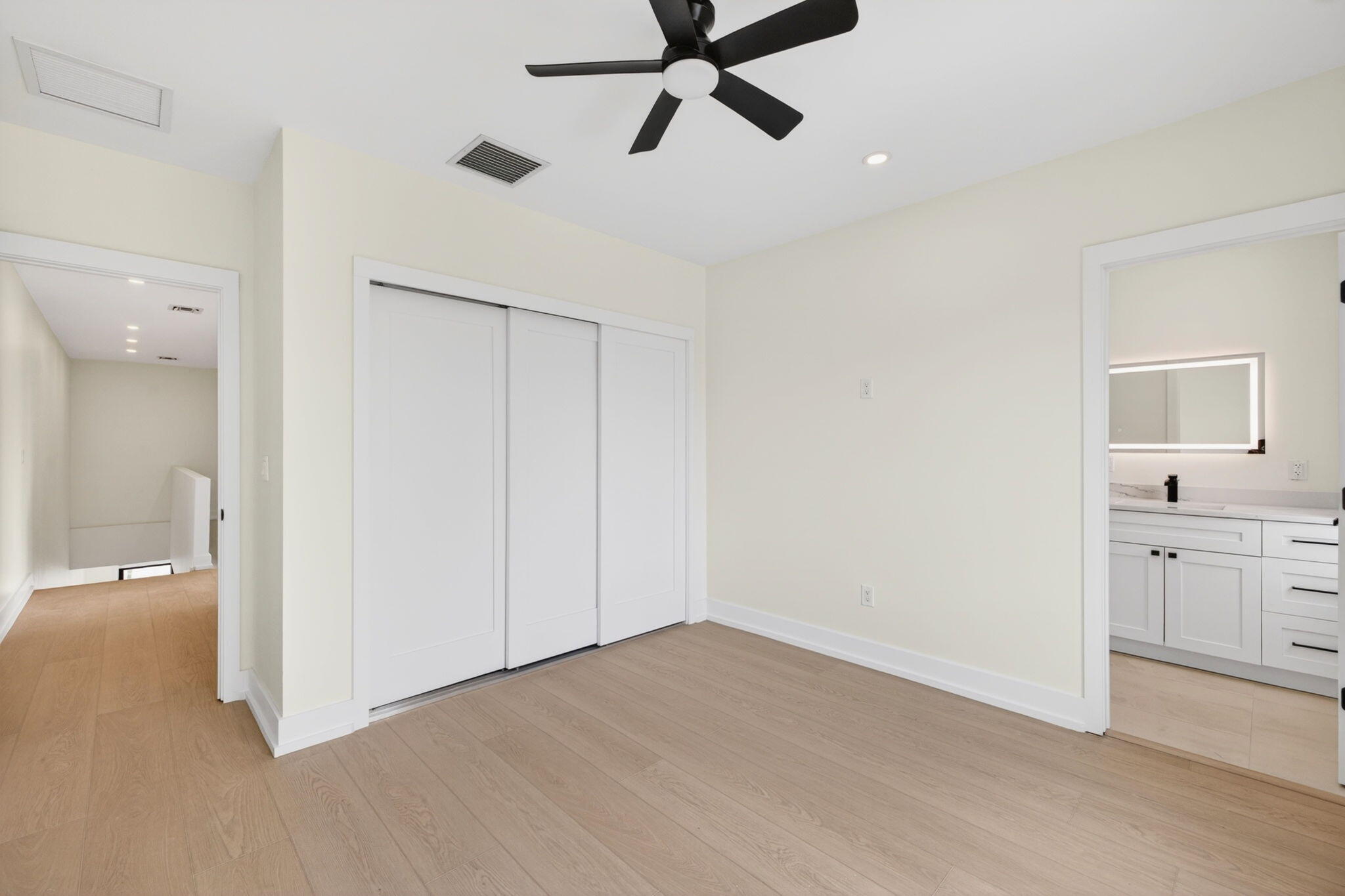 Tarpon River - Residential
