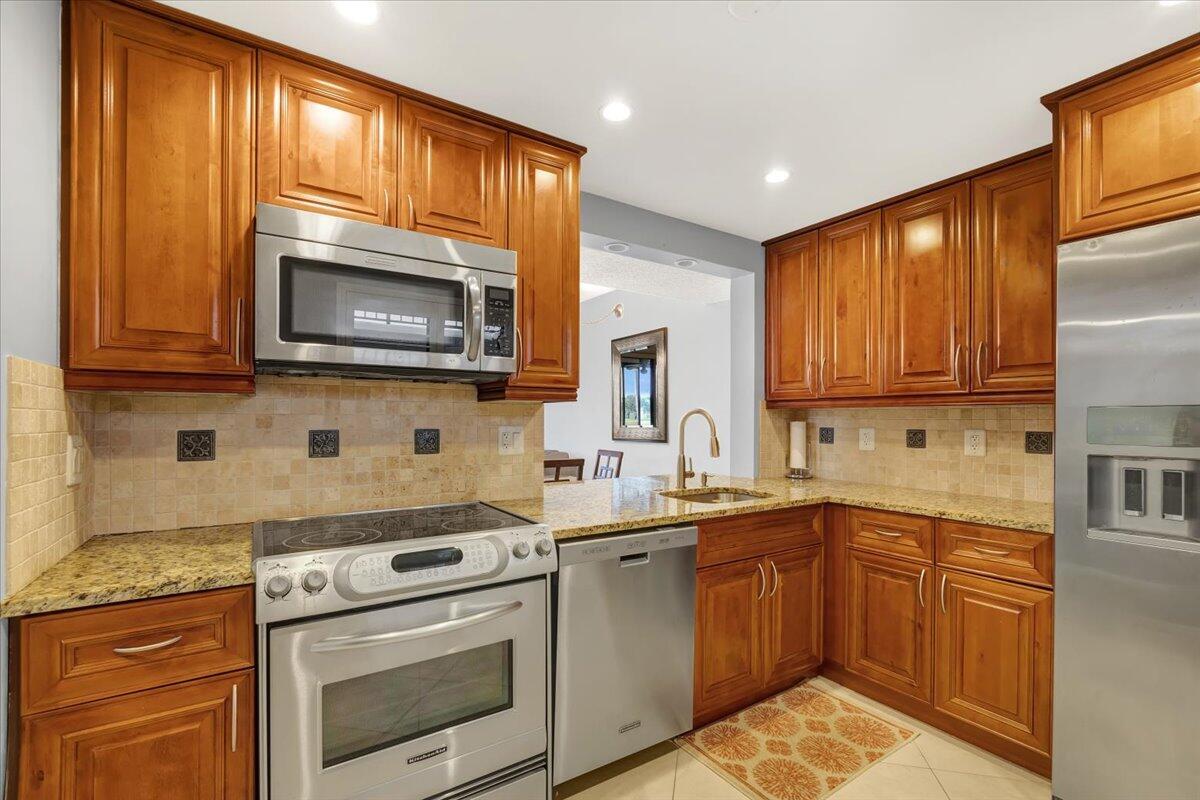 OLIVE LEAF CONDO - Residential