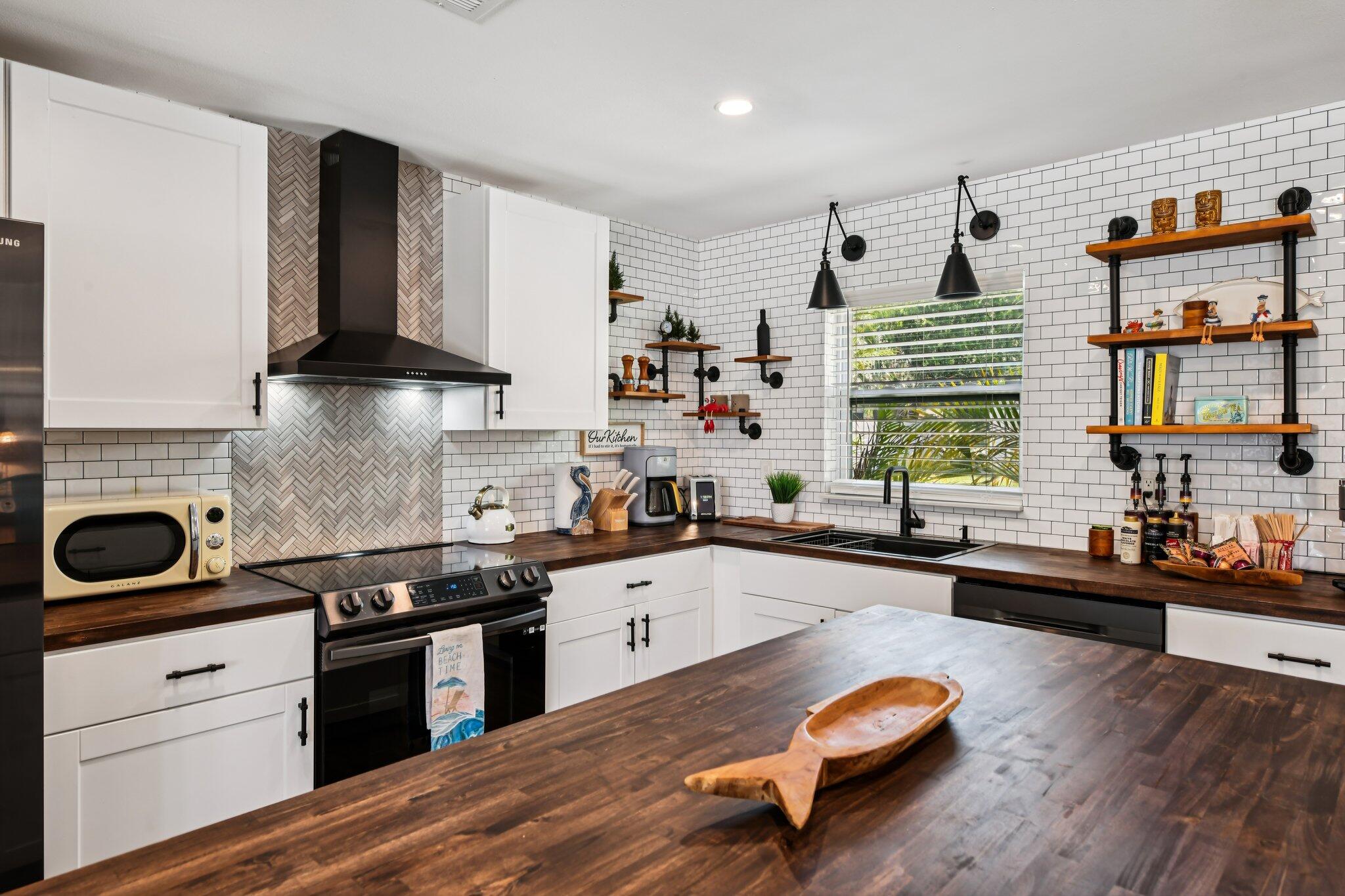CARLTON GROVES SOUTH UNIT 1 - Residential Lease