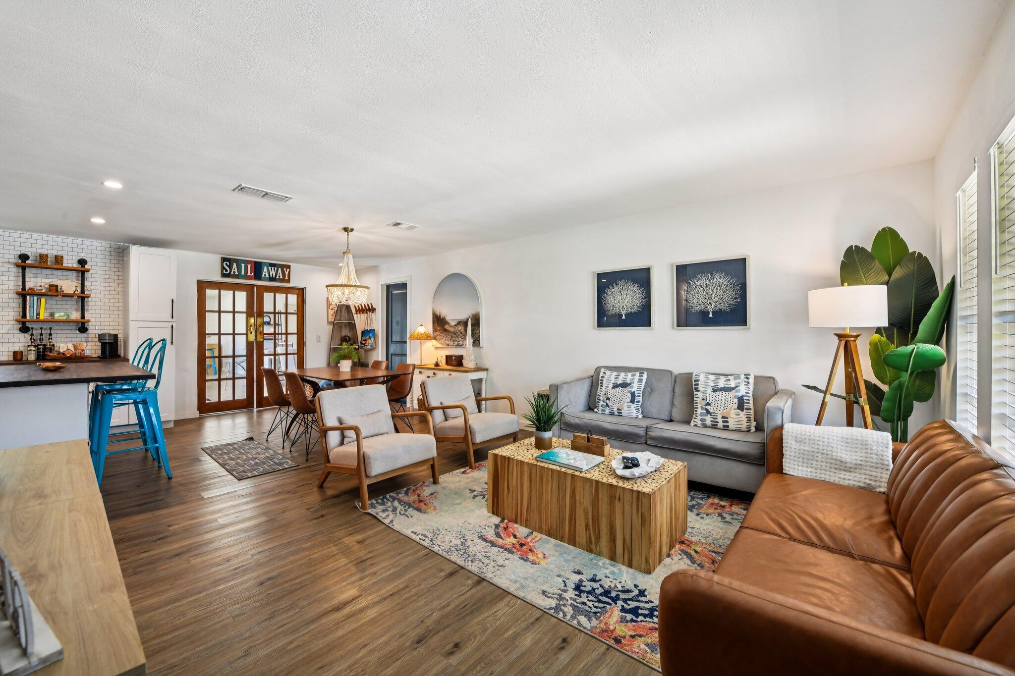 CARLTON GROVES SOUTH UNIT 1 - Residential Lease